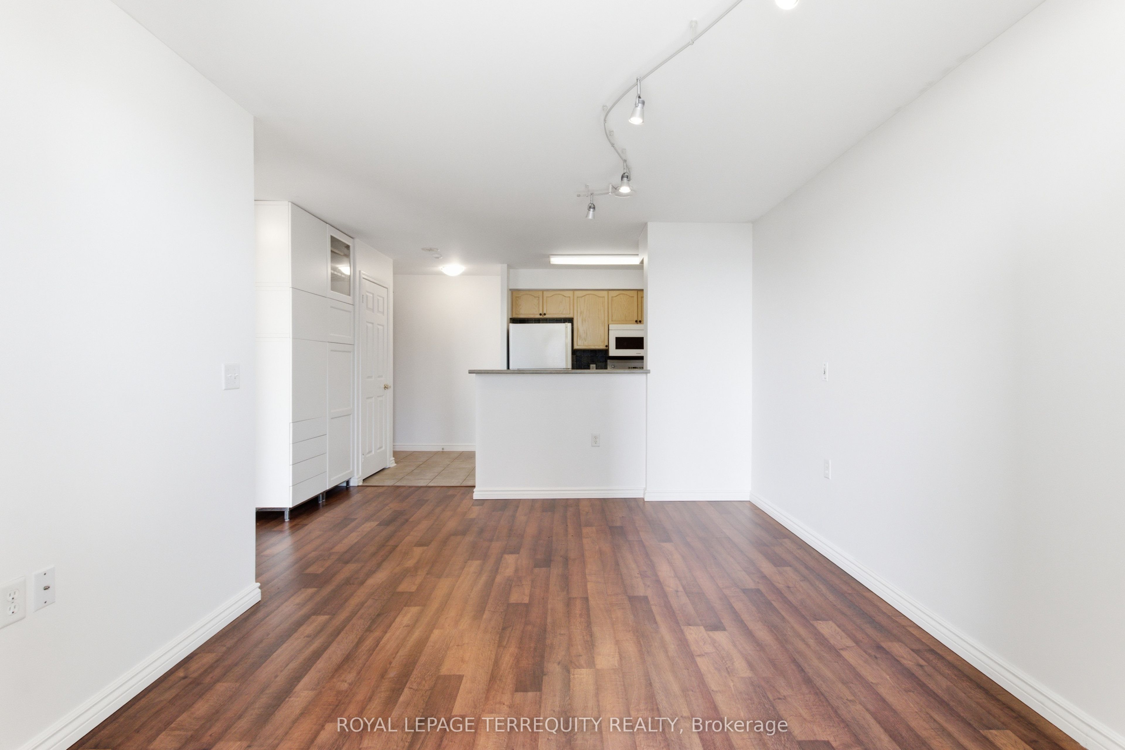 20 Olive Avenue Ph07 Property Photo 8