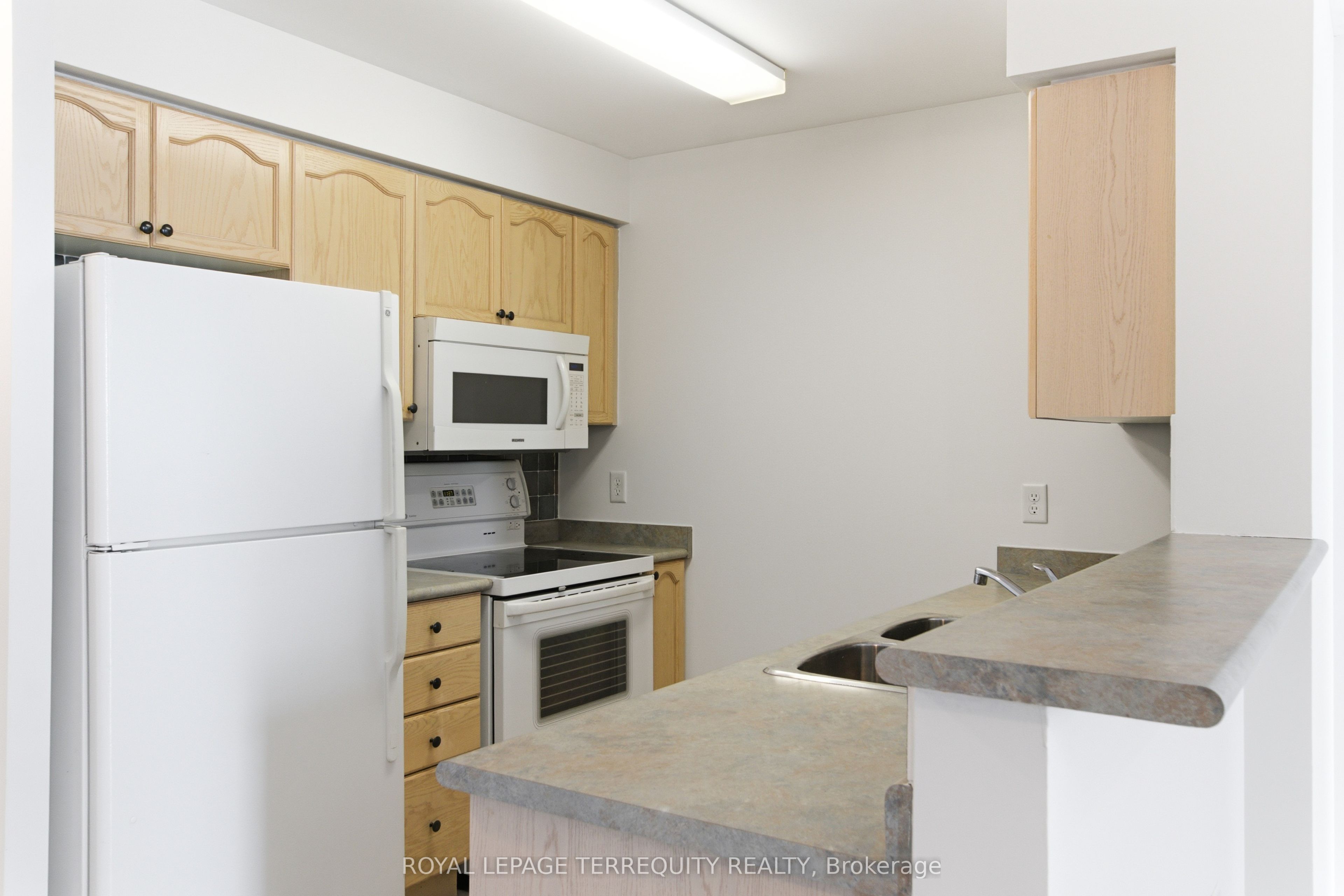 20 Olive Avenue Ph07 Property Photo 10