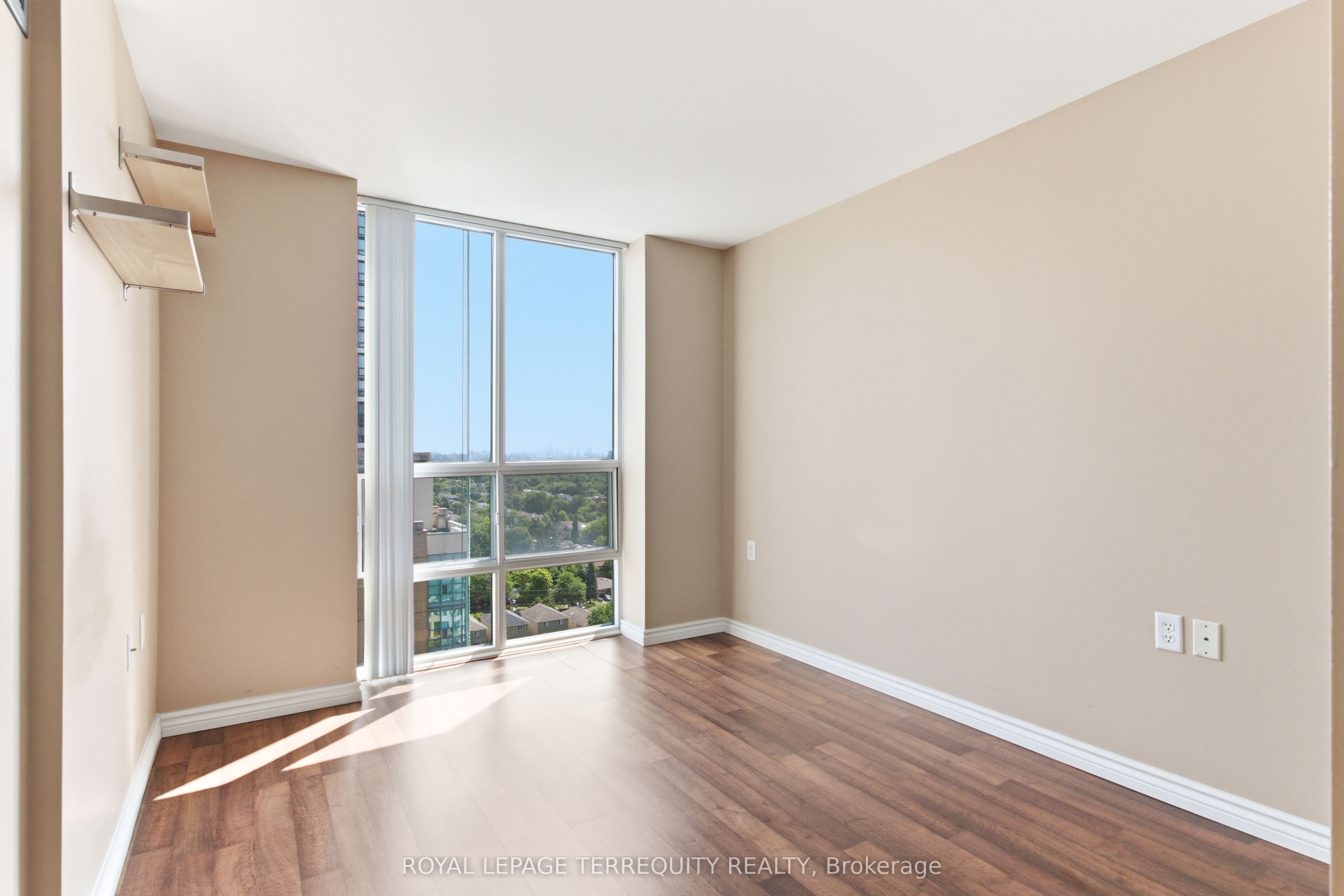 20 Olive Avenue Ph07 Property Photo 15