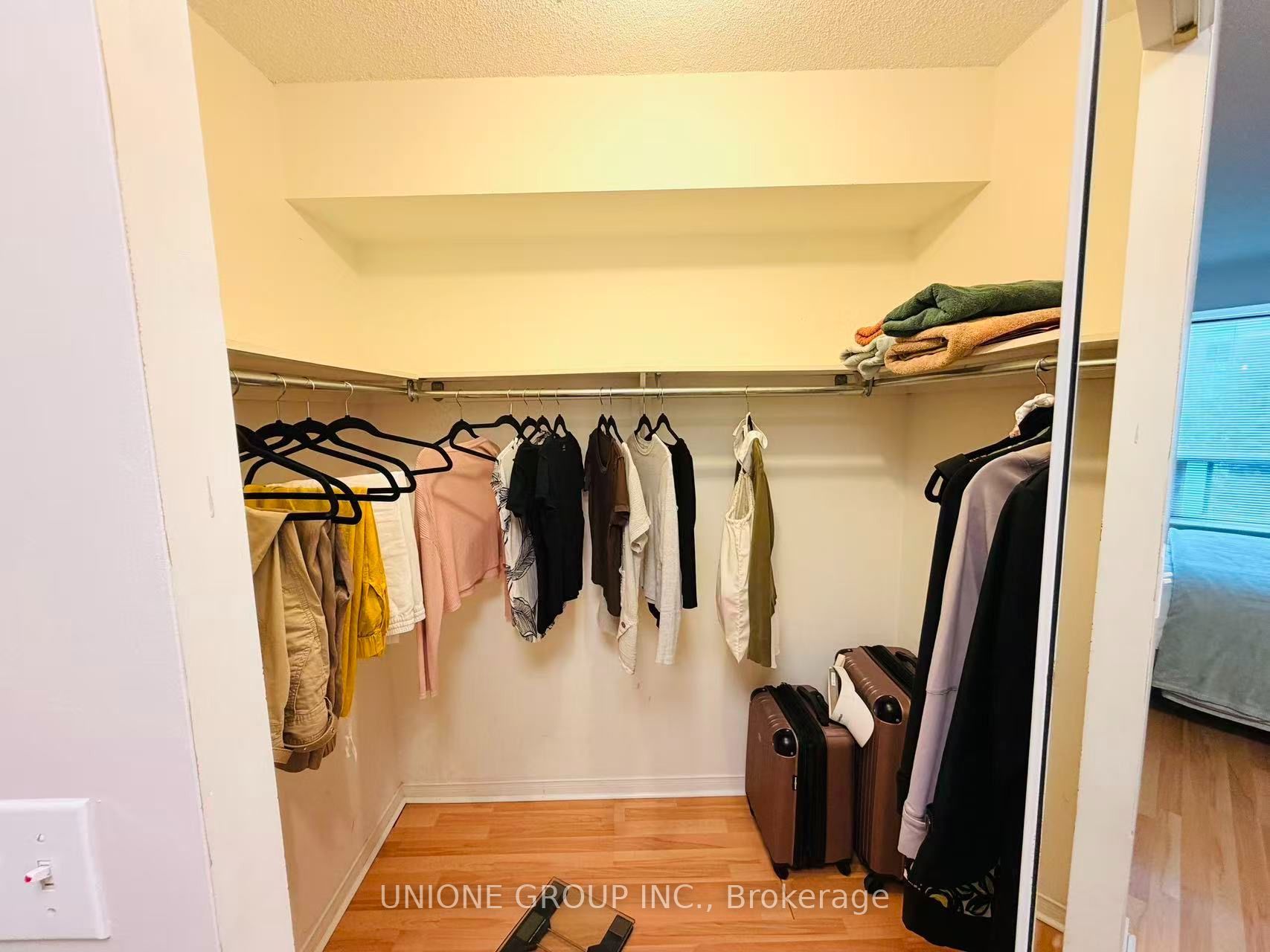 8 Pemberton Avenue 506 Property Photo 6
