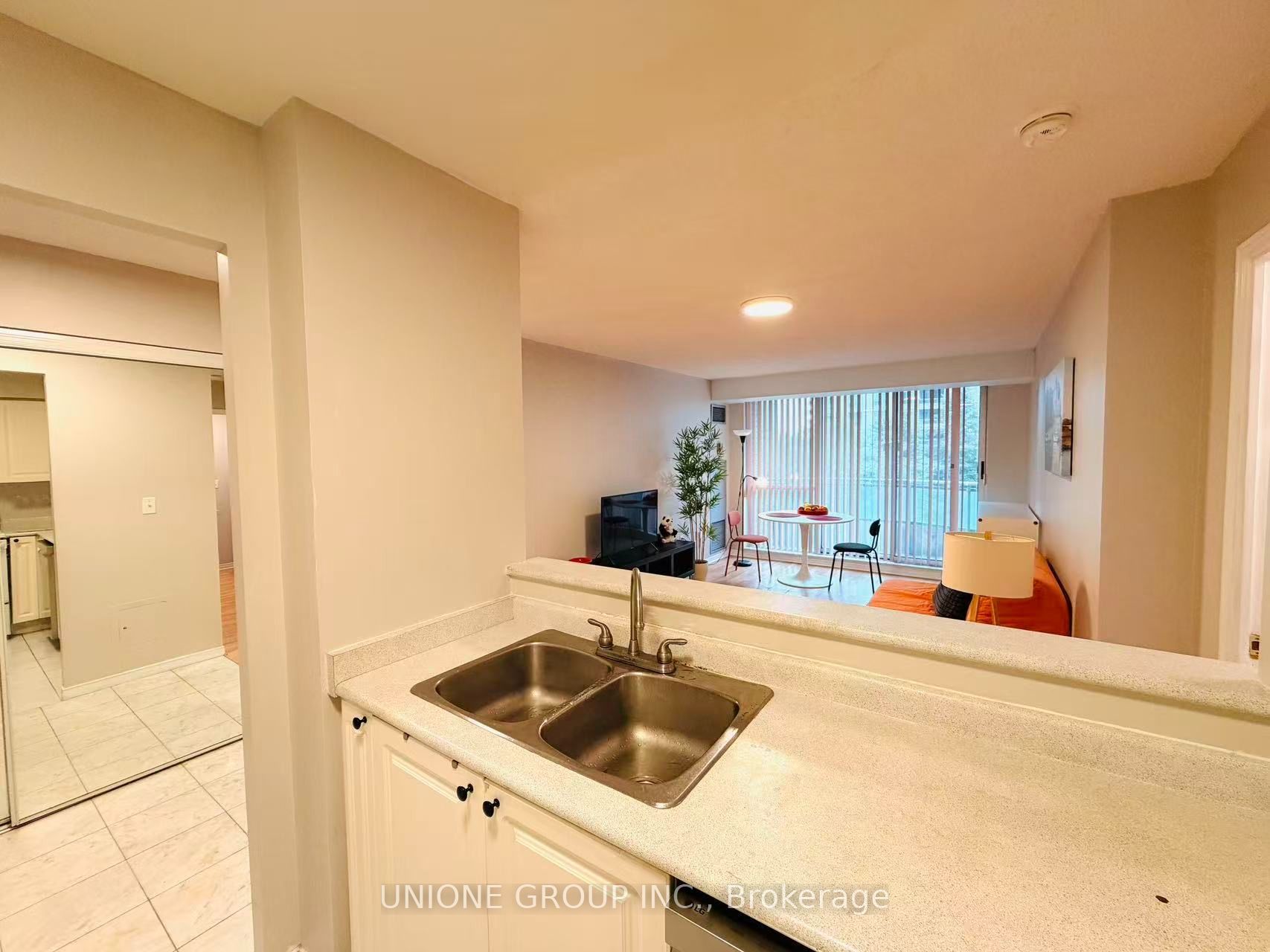 8 Pemberton Avenue 506 Property Photo 14