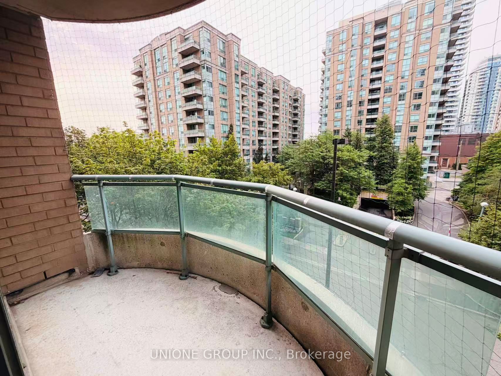 8 Pemberton Avenue 506 Property Photo 17