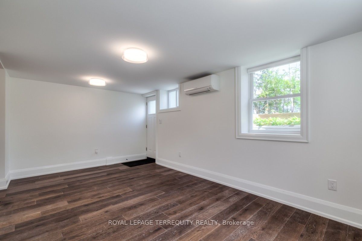 674 Eglinton Avenue E Lower Property Photo 15
