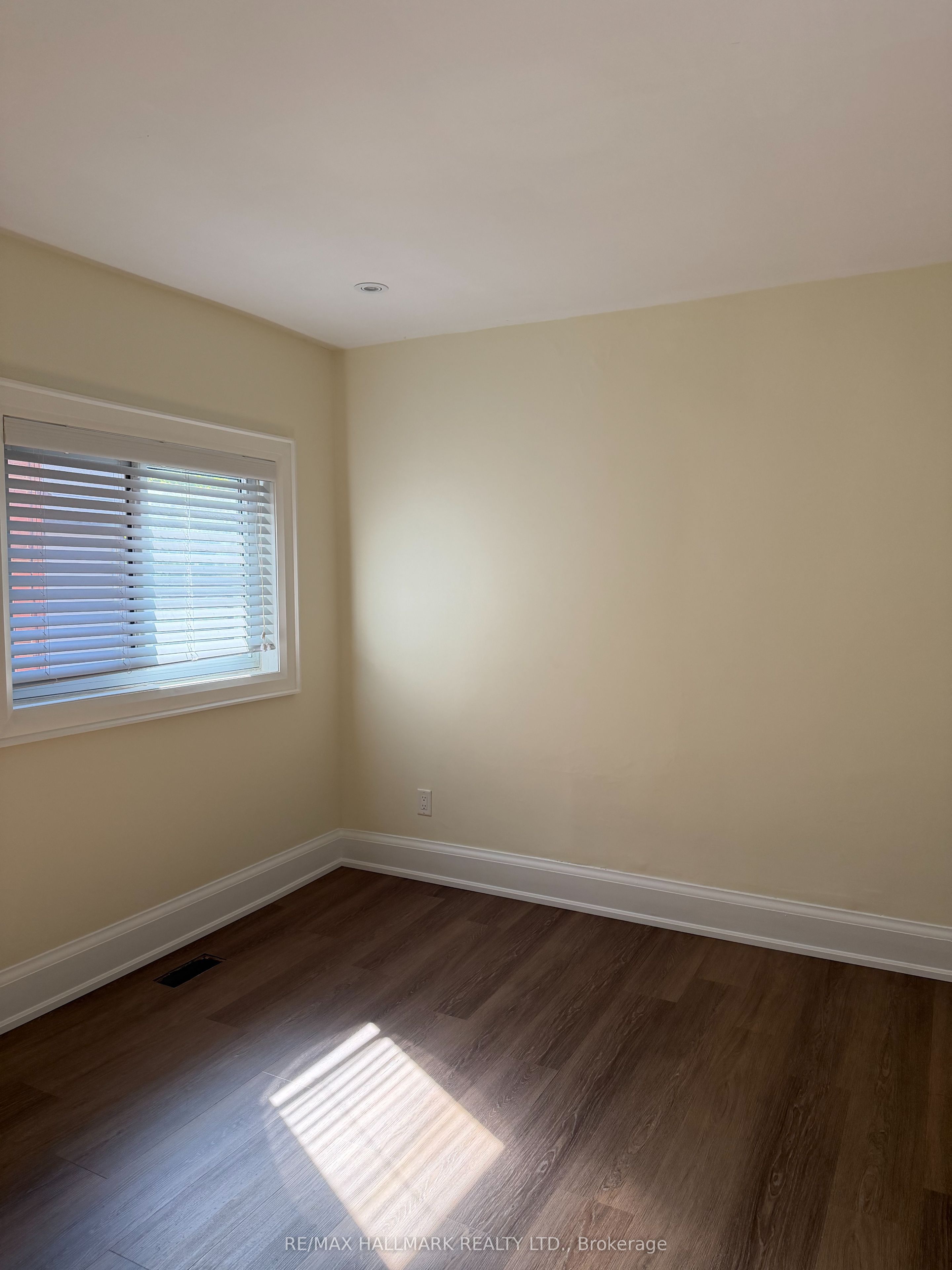 37 Lola Road Main Fl Property Photo 12