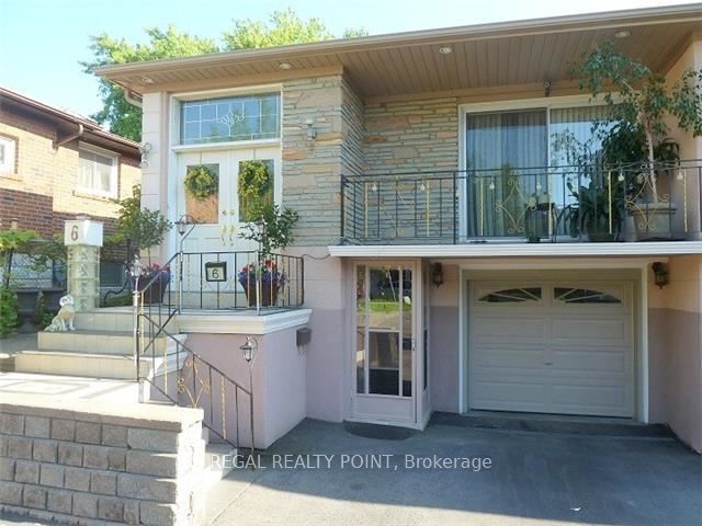 6 Harrington Crescent Property Photo 2