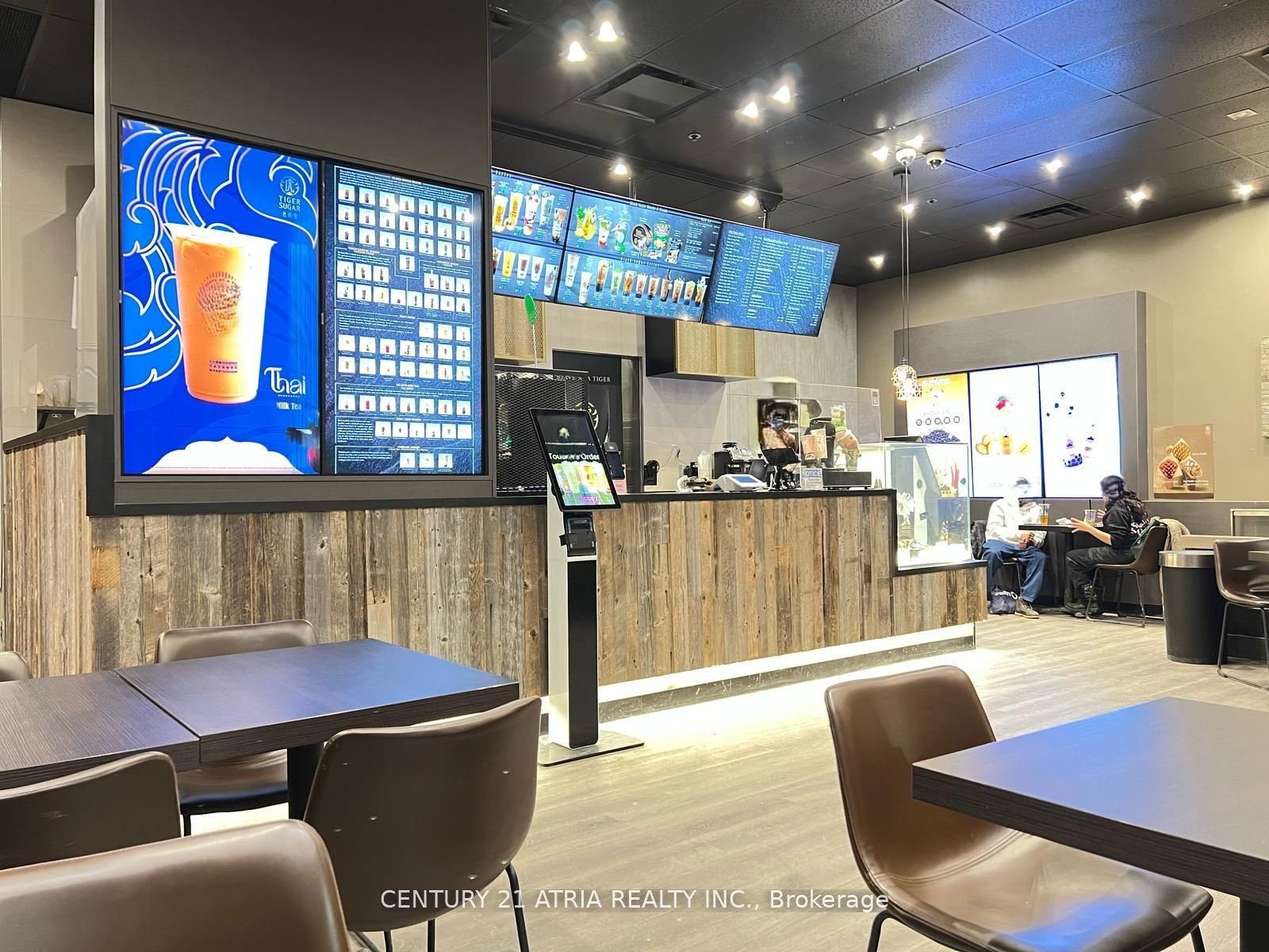 439a Yonge Street Property Photo 2