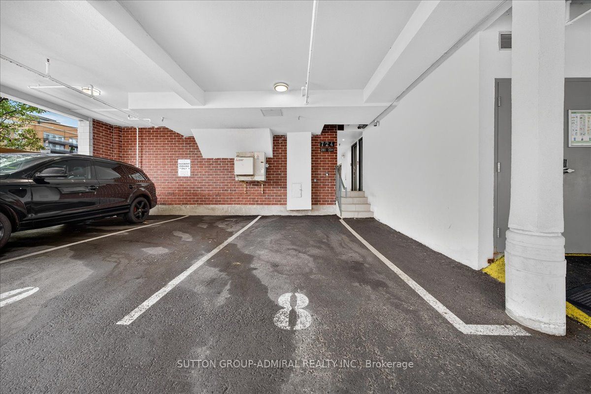 2 Maxwell Street 202 Property Photo 22