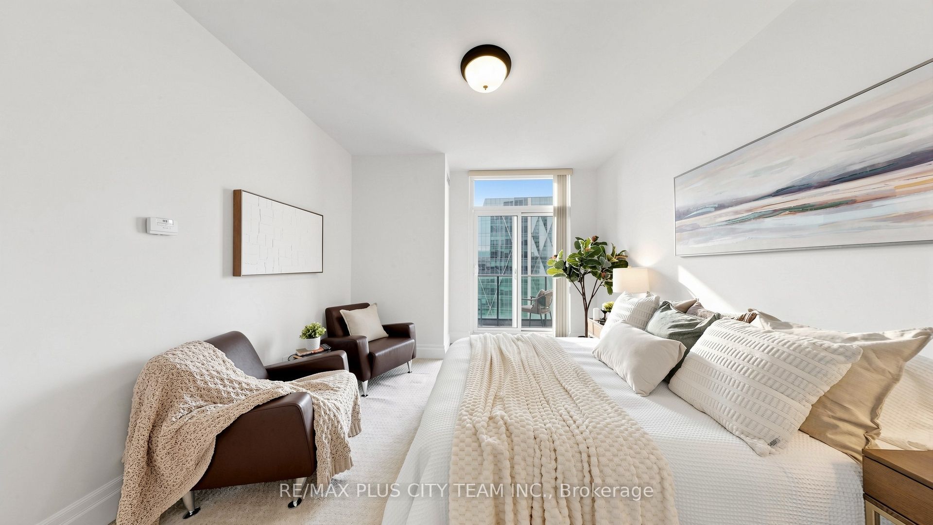 16 Harbour Street 4302 Property Photo 19
