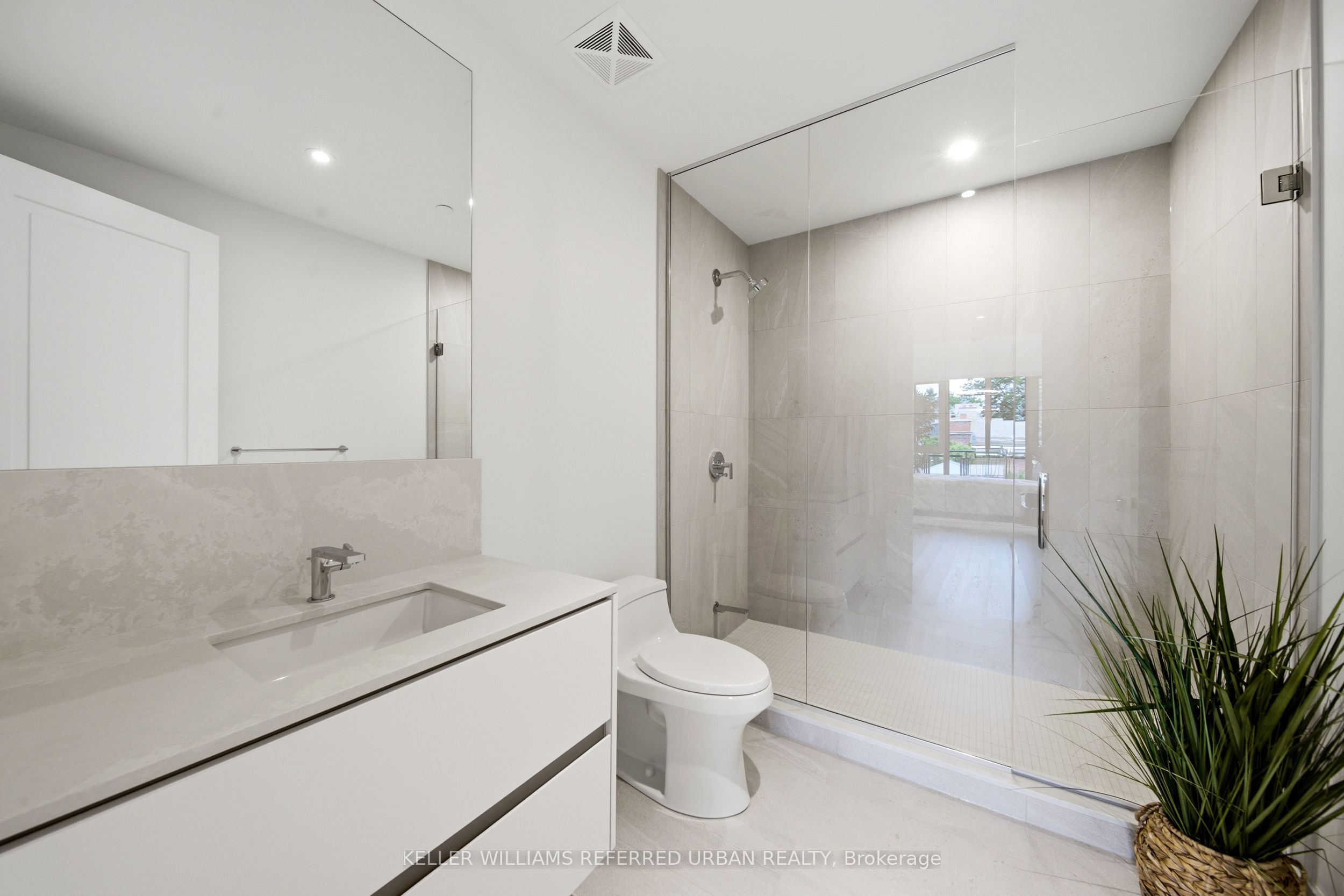 2 Forest Hill Road 313 Property Photo 31