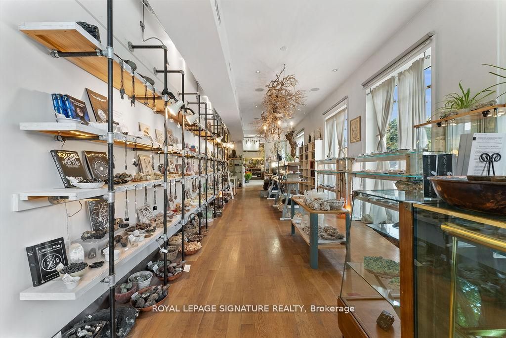 154 Harbord Street Property Photo 11