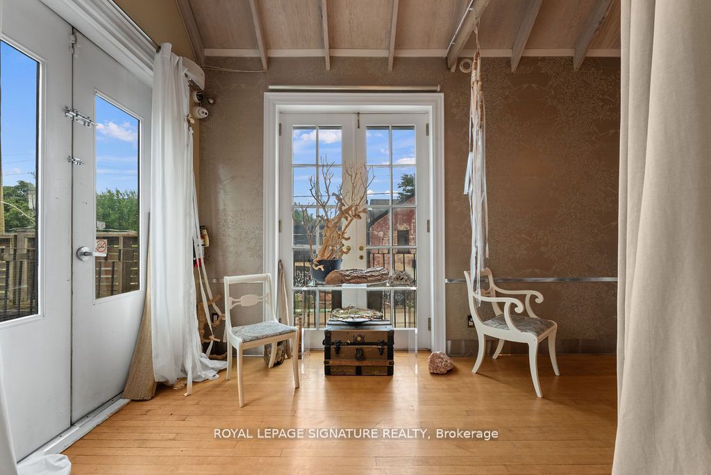 154 Harbord Street Property Photo 29