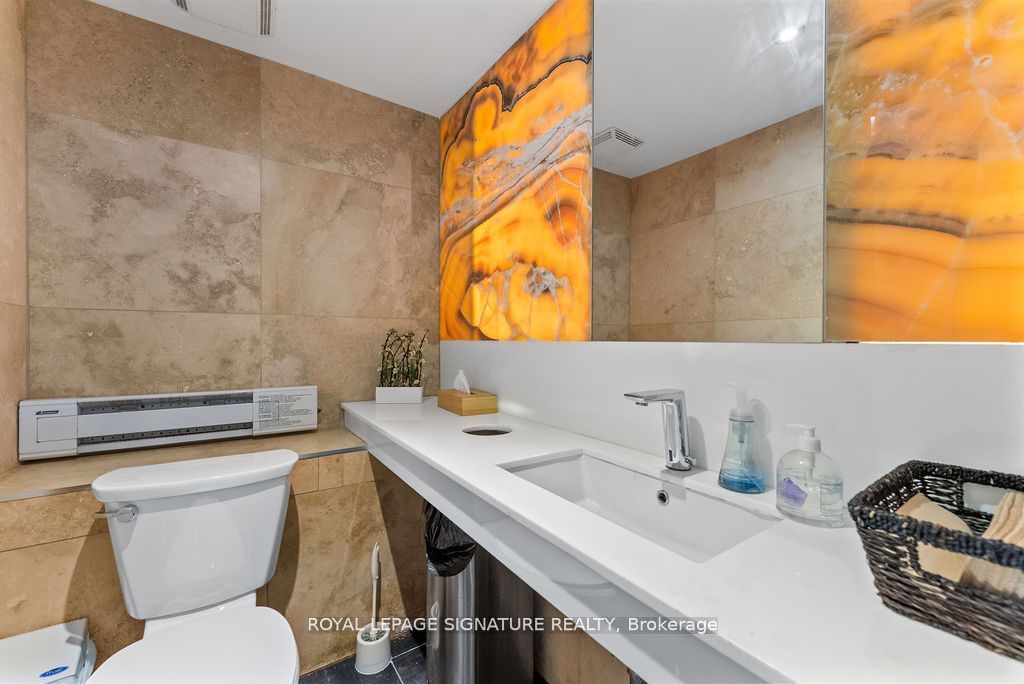 154 Harbord Street Property Photo 37