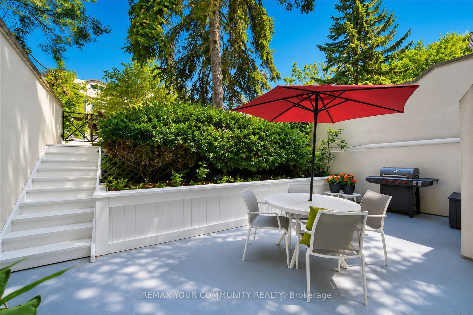 105 Heath Street 3 Property Photo 6