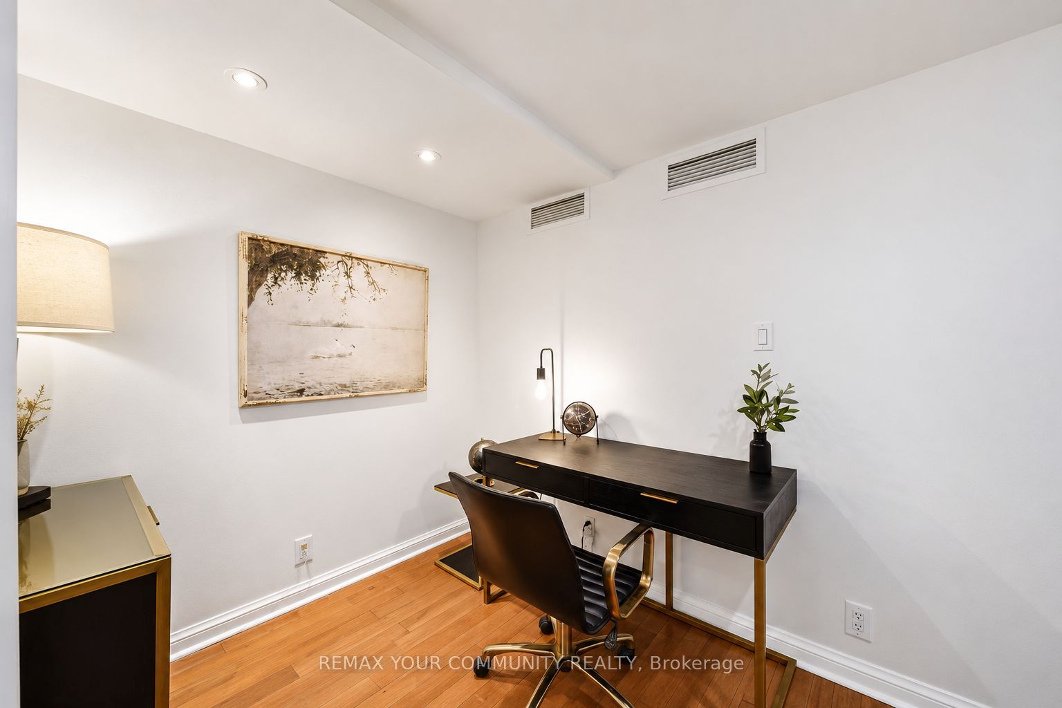 105 Heath Street 3 Property Photo 13