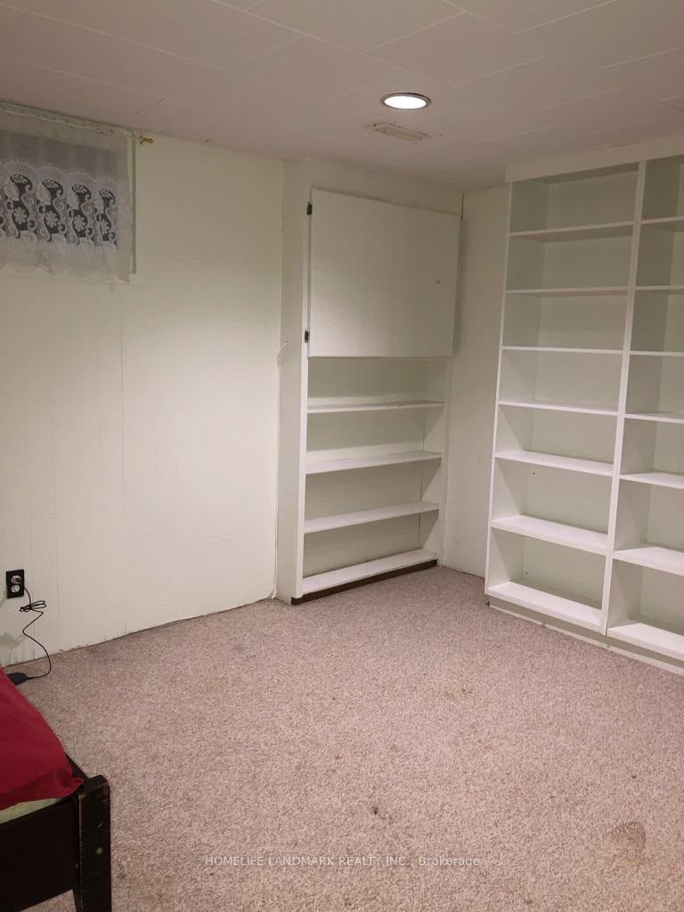 105 Whitehorn Crescent Property Photo 15
