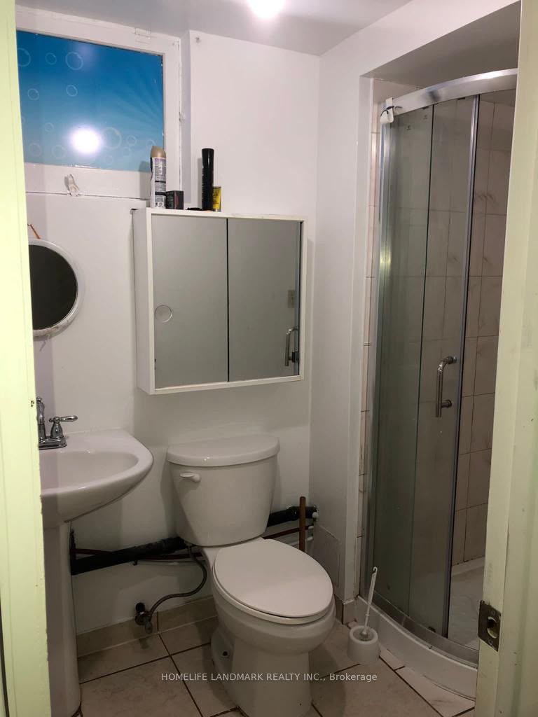 105 Whitehorn Crescent Property Photo 16