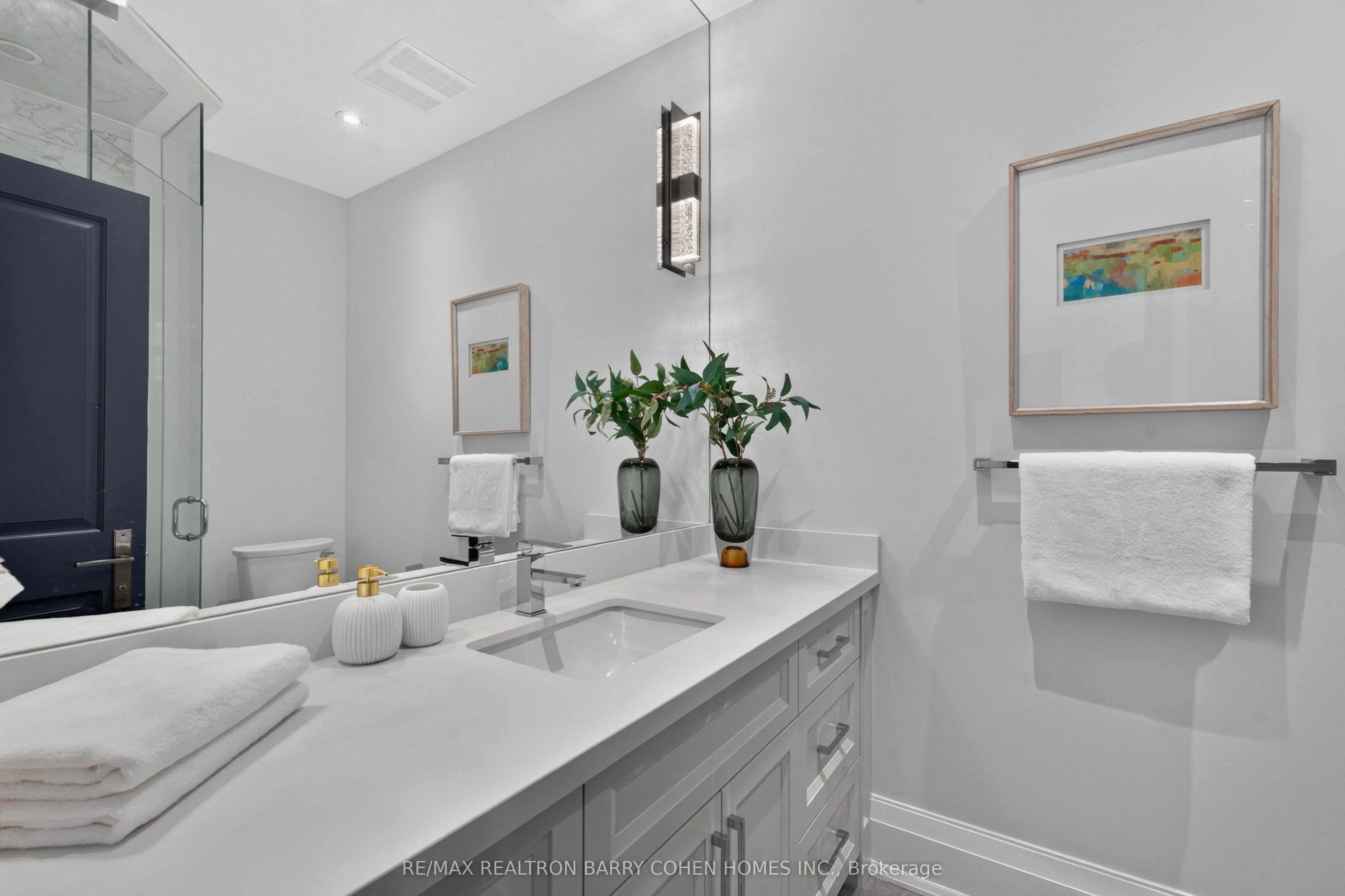 33 Munro Boulevard Property Photo 36
