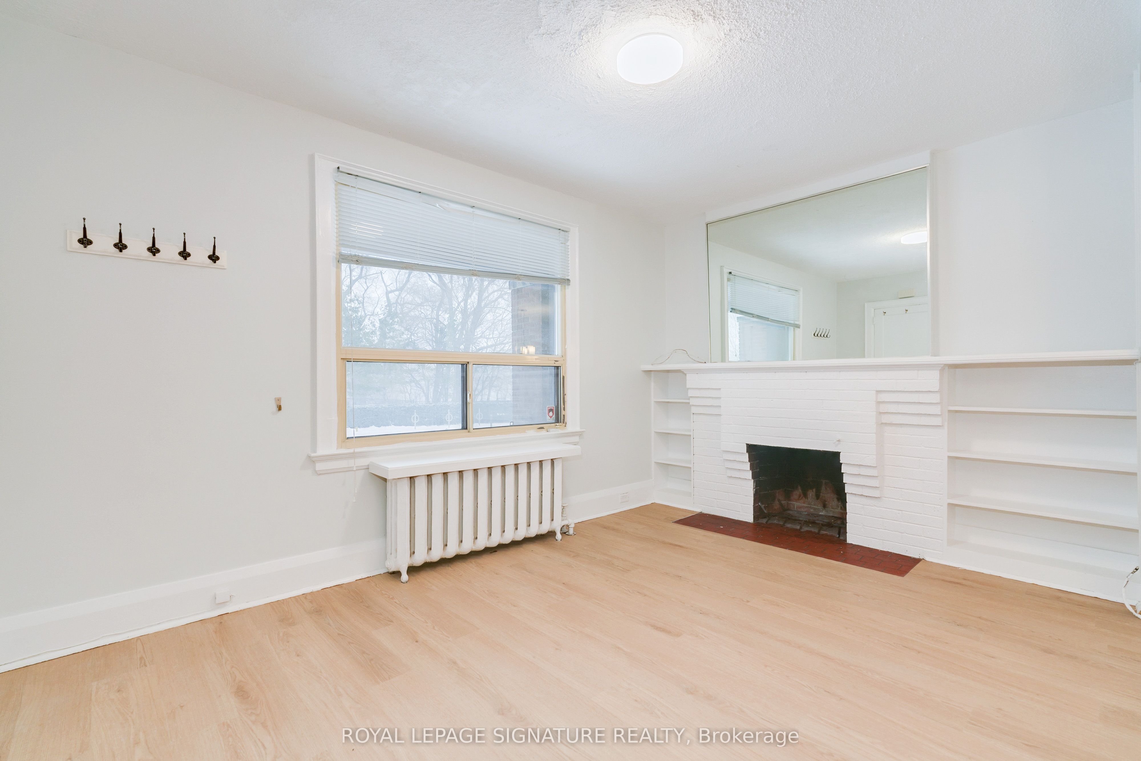 27 Hillsboro Avenue Unit 2 Property Photo 10