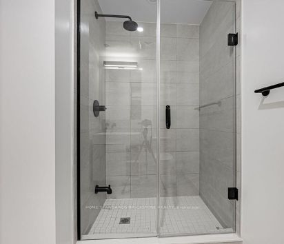 108 Peter Street 2011 Property Photo 5