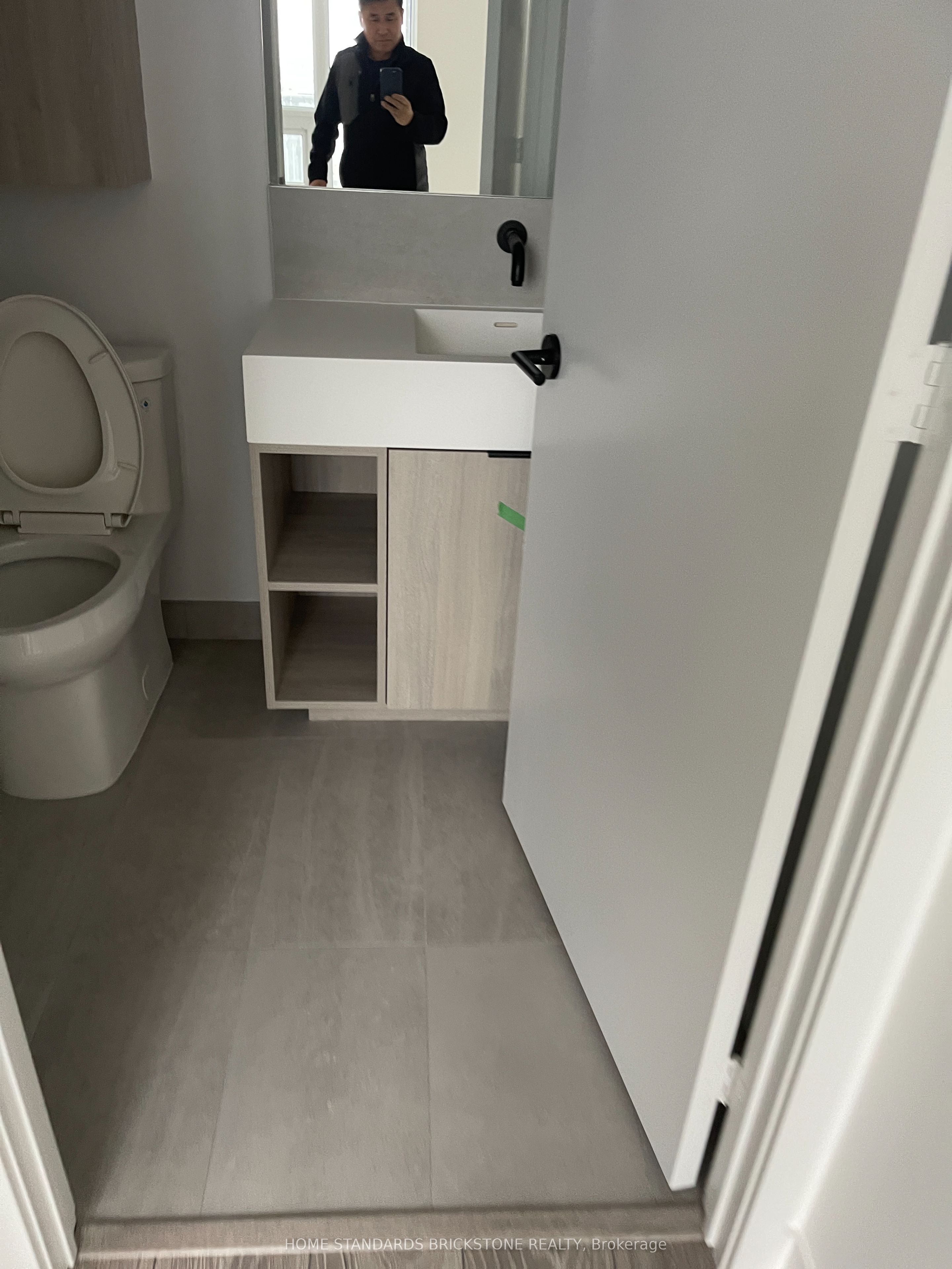 108 Peter Street 2011 Property Photo 11