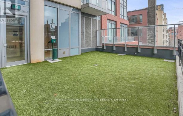 108 Peter Street 2011 Property Photo 16