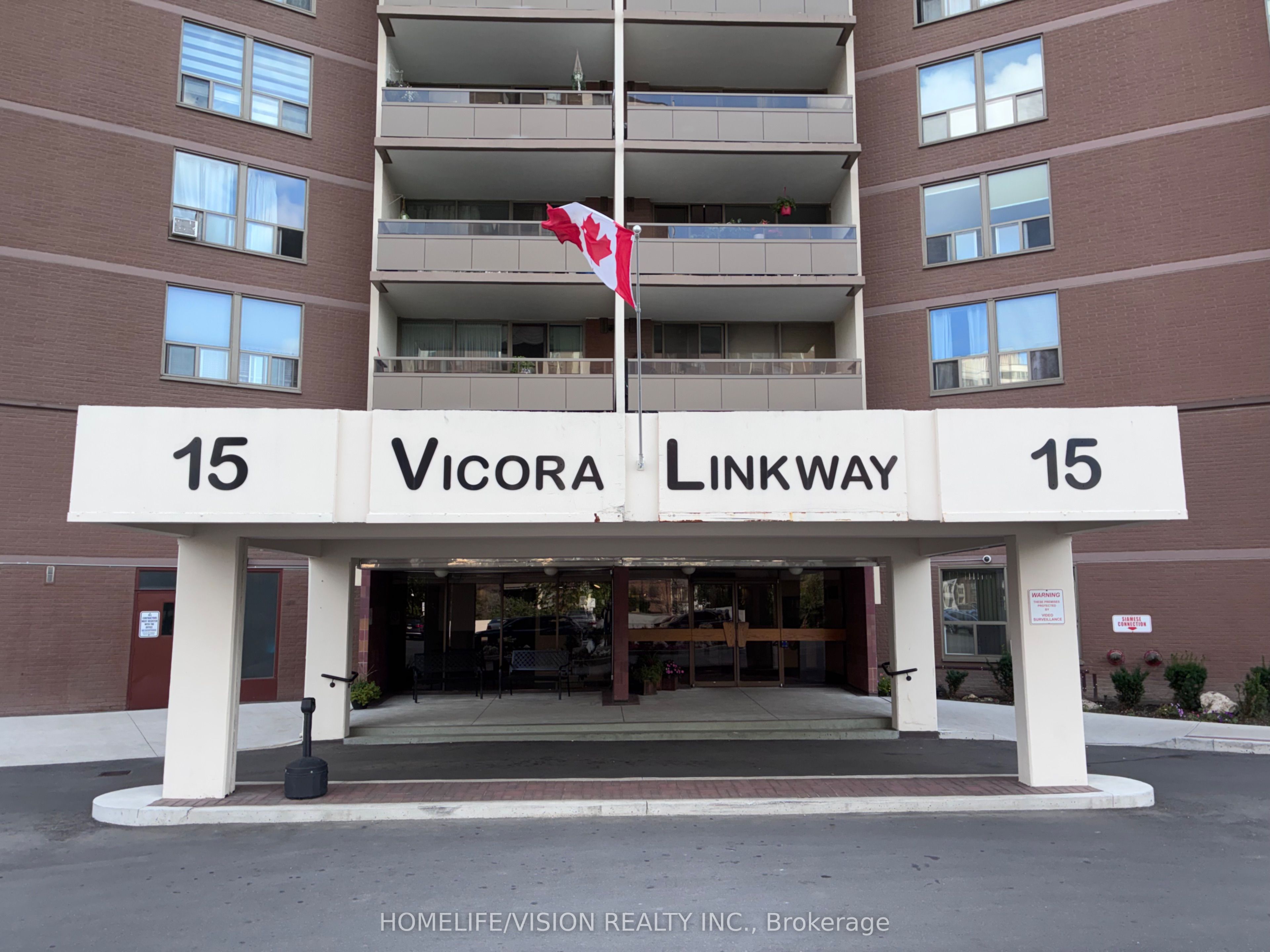 15 Vicora Linkway 416 Property Photo 4