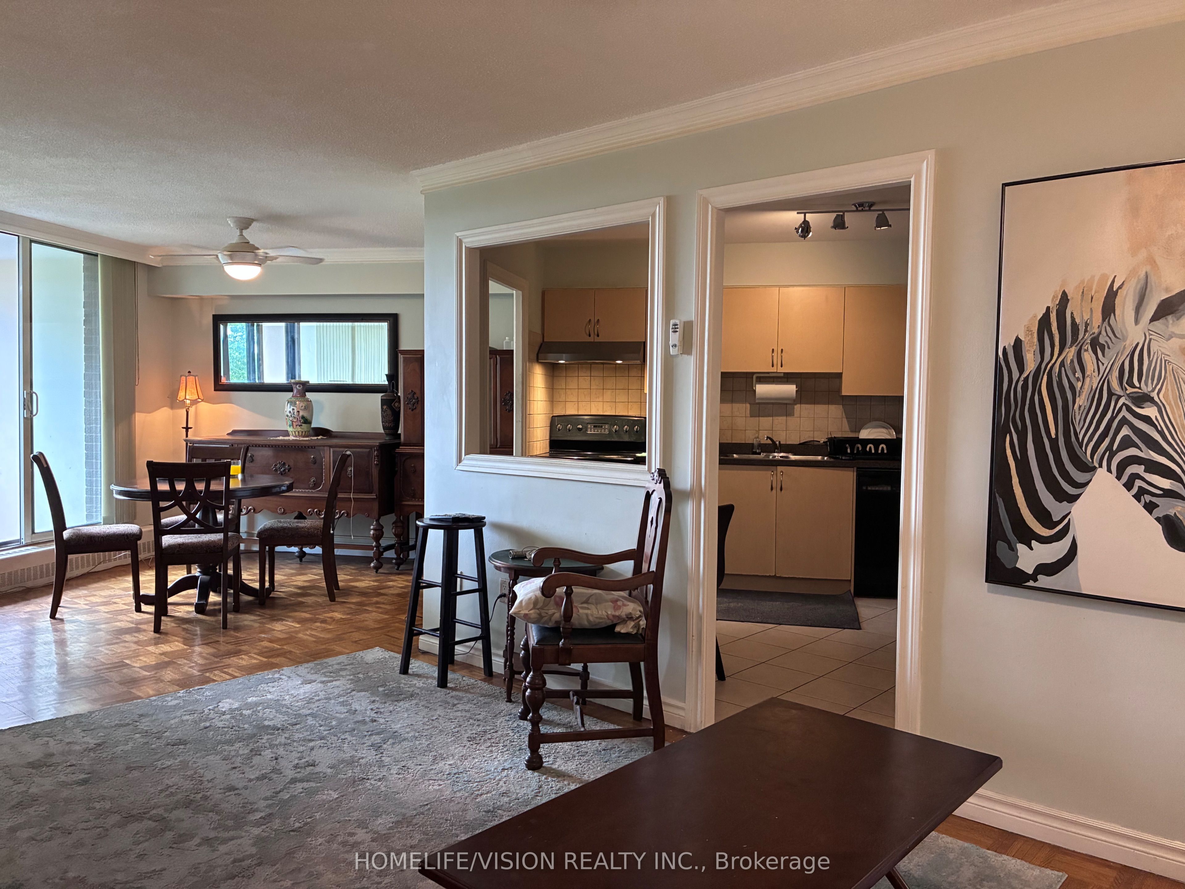 15 Vicora Linkway 416 Property Photo 16