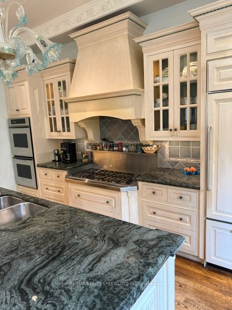 49 Montclair Avenue Property Photo 10