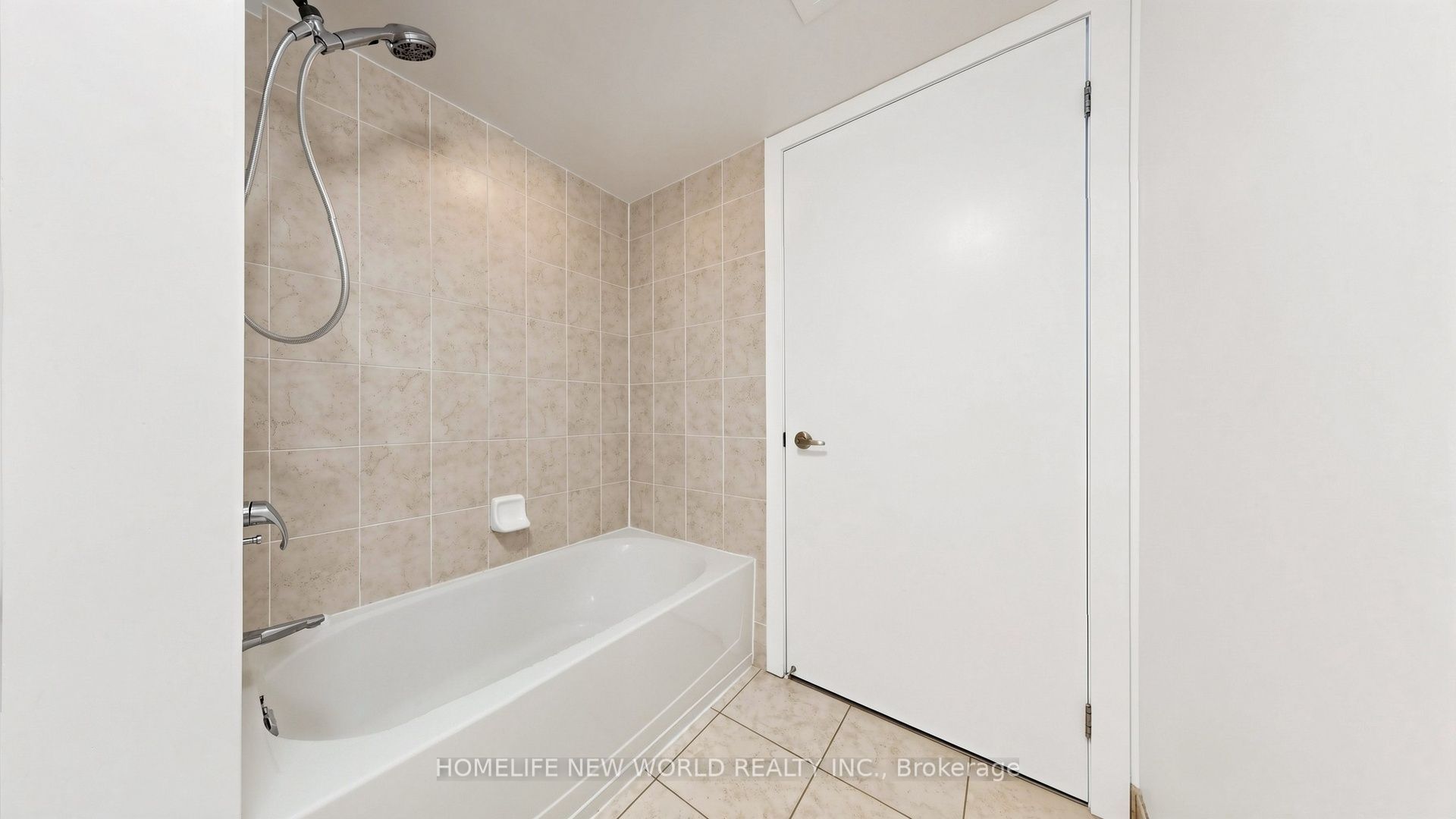 38 Joe Shuster Way 425 Property Photo 17