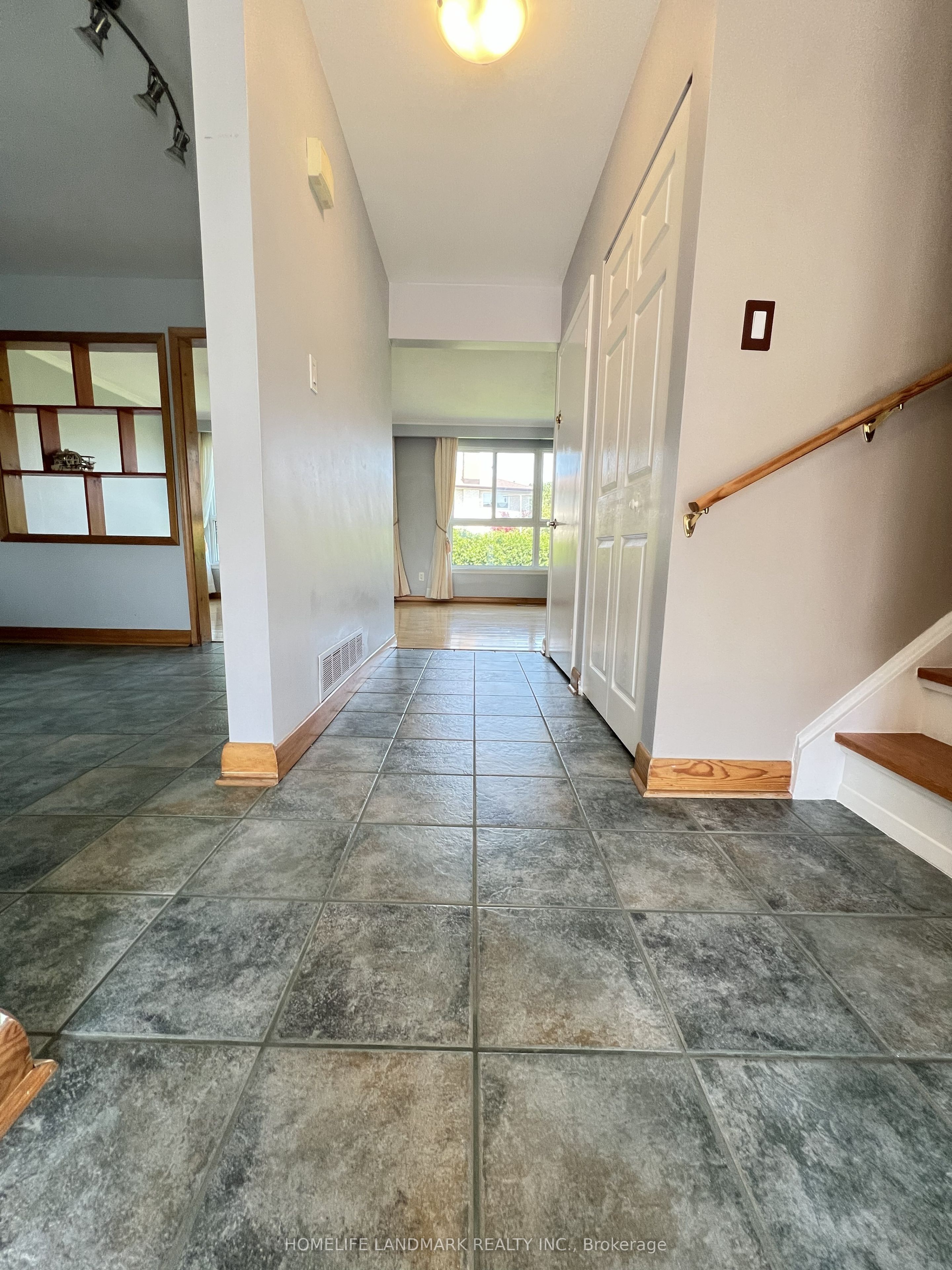 27 Tillplain Road Property Photo 5