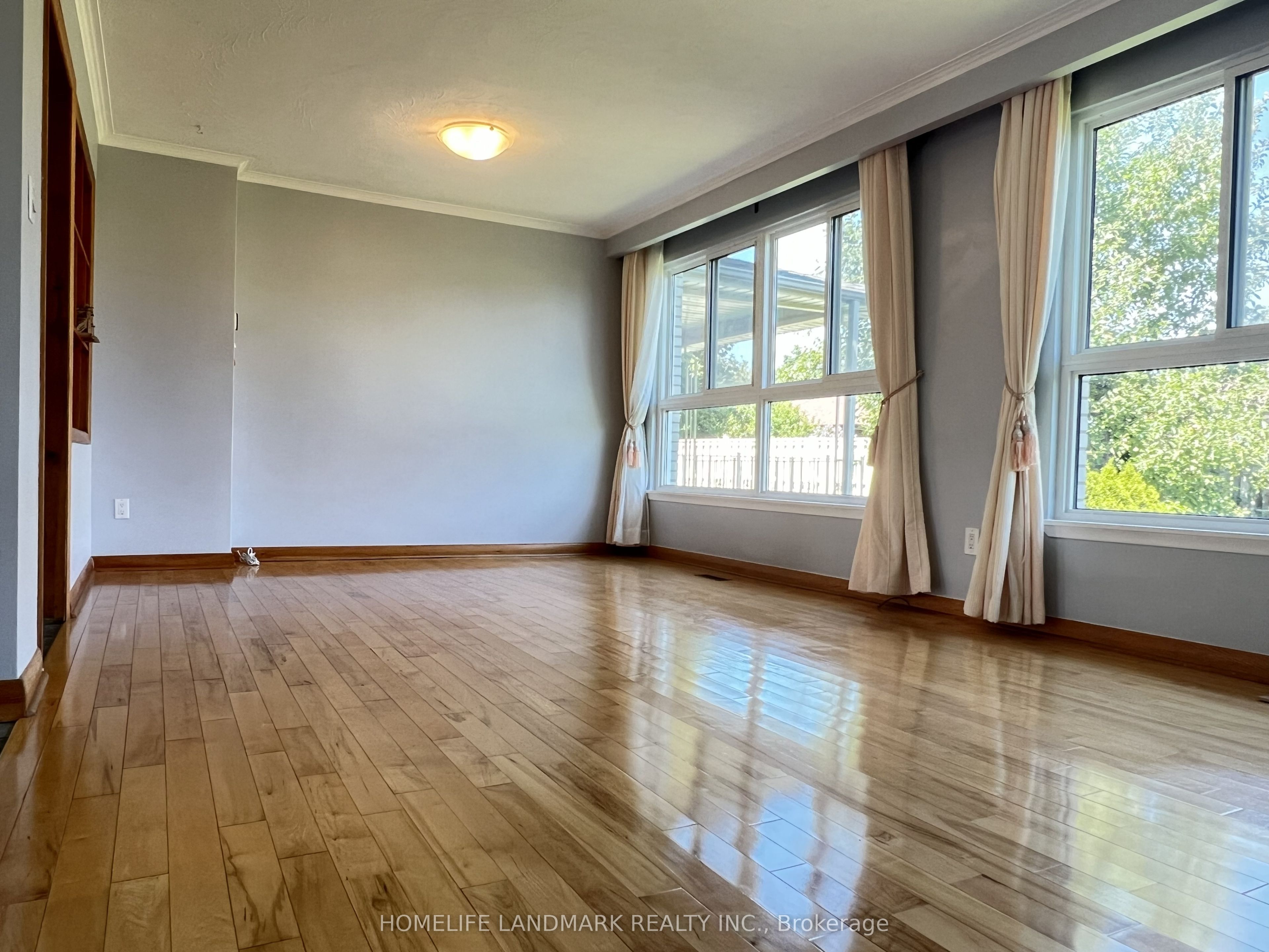 27 Tillplain Road Property Photo 10
