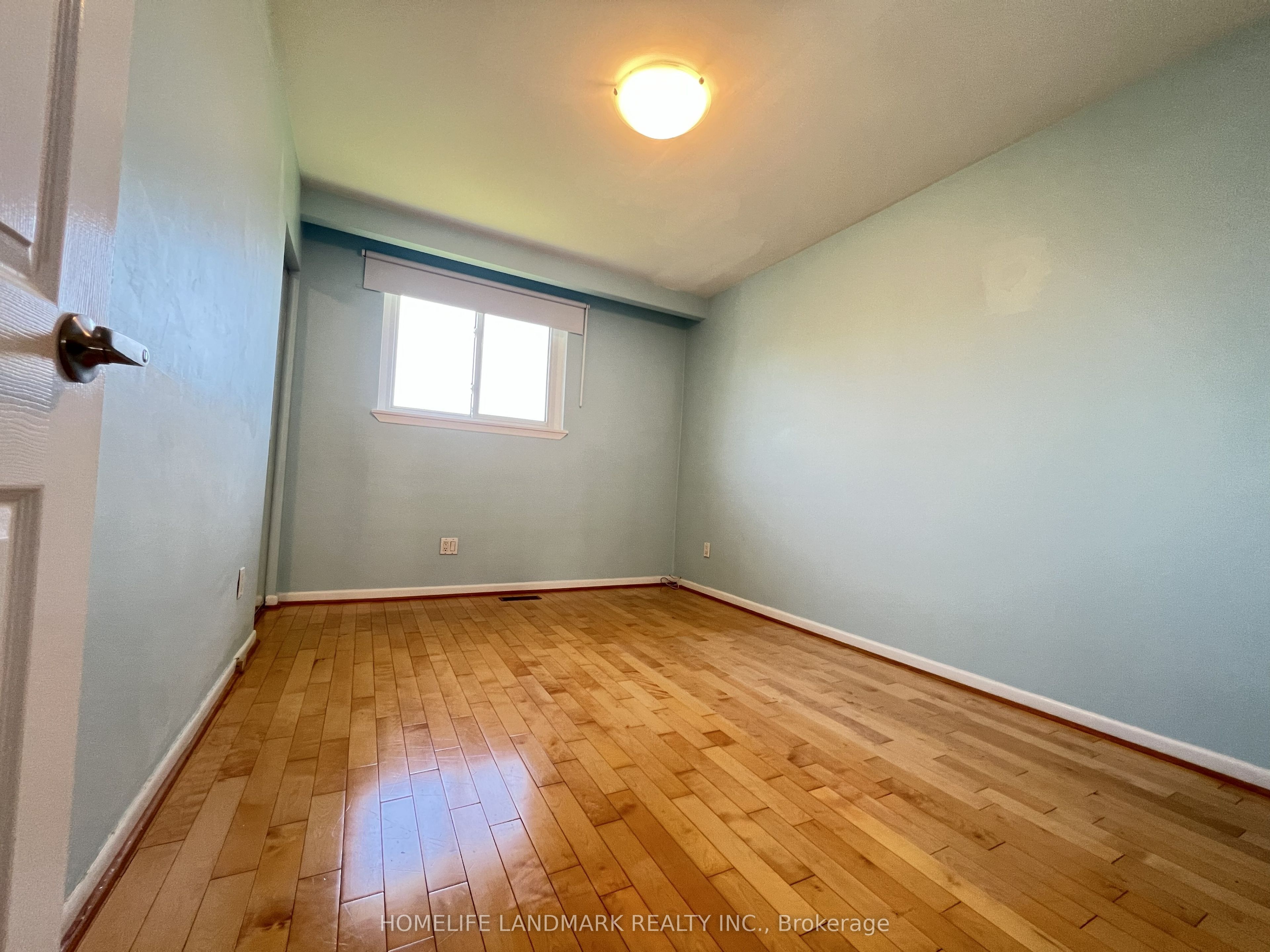 27 Tillplain Road Property Photo 23