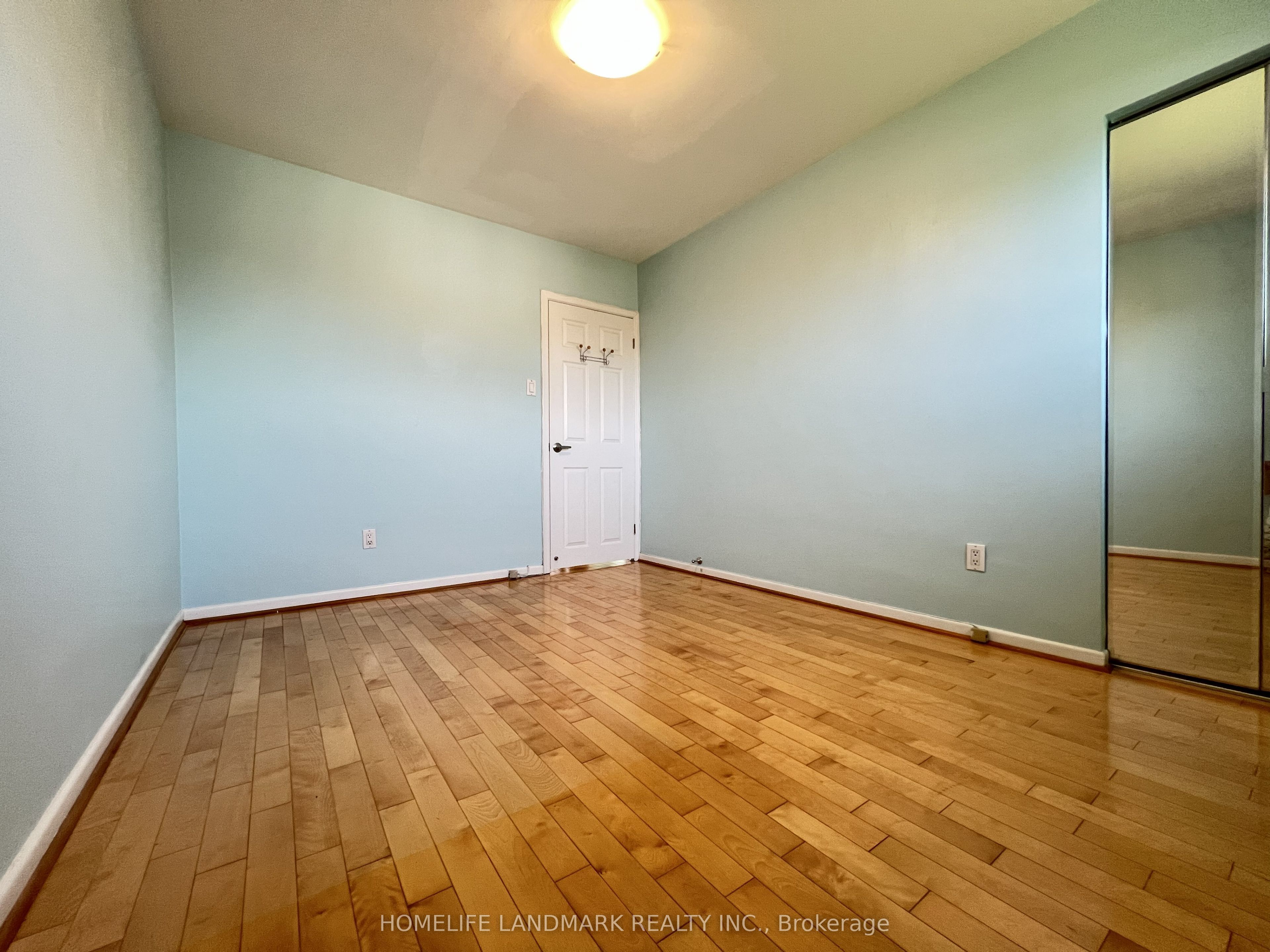 27 Tillplain Road Property Photo 24