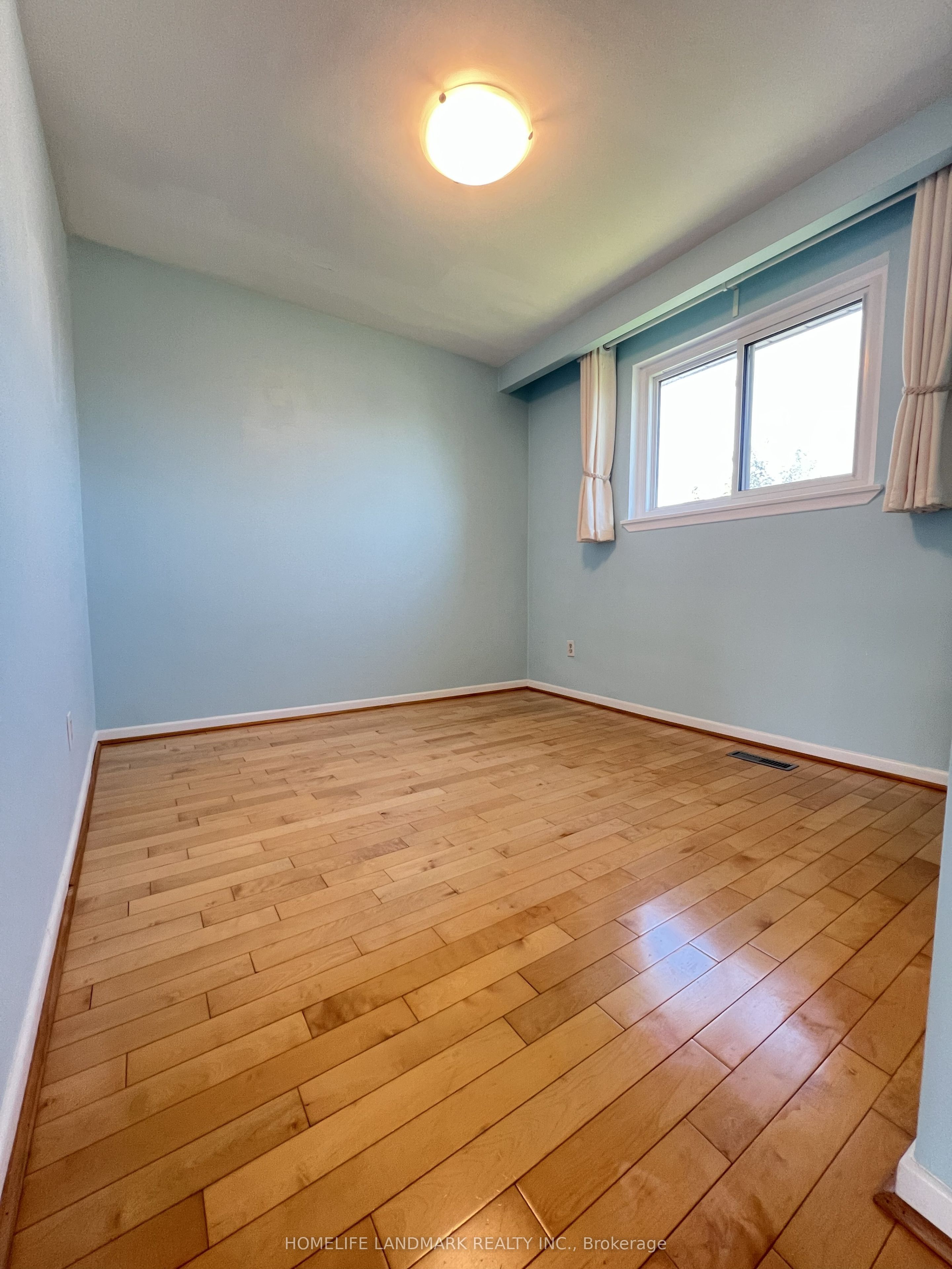 27 Tillplain Road Property Photo 25