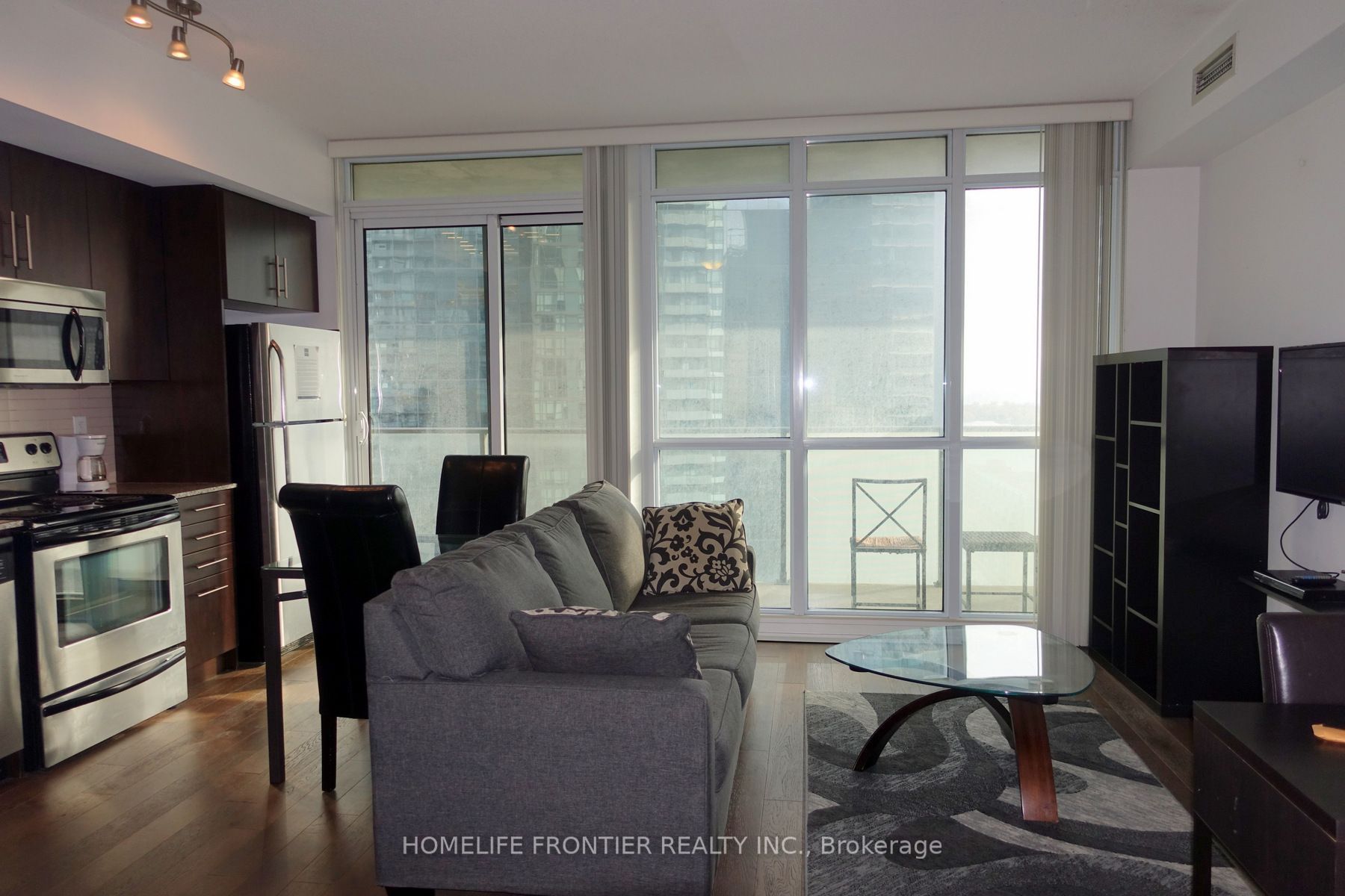 55 Bremner Boulevard 2309 Property Photo 3