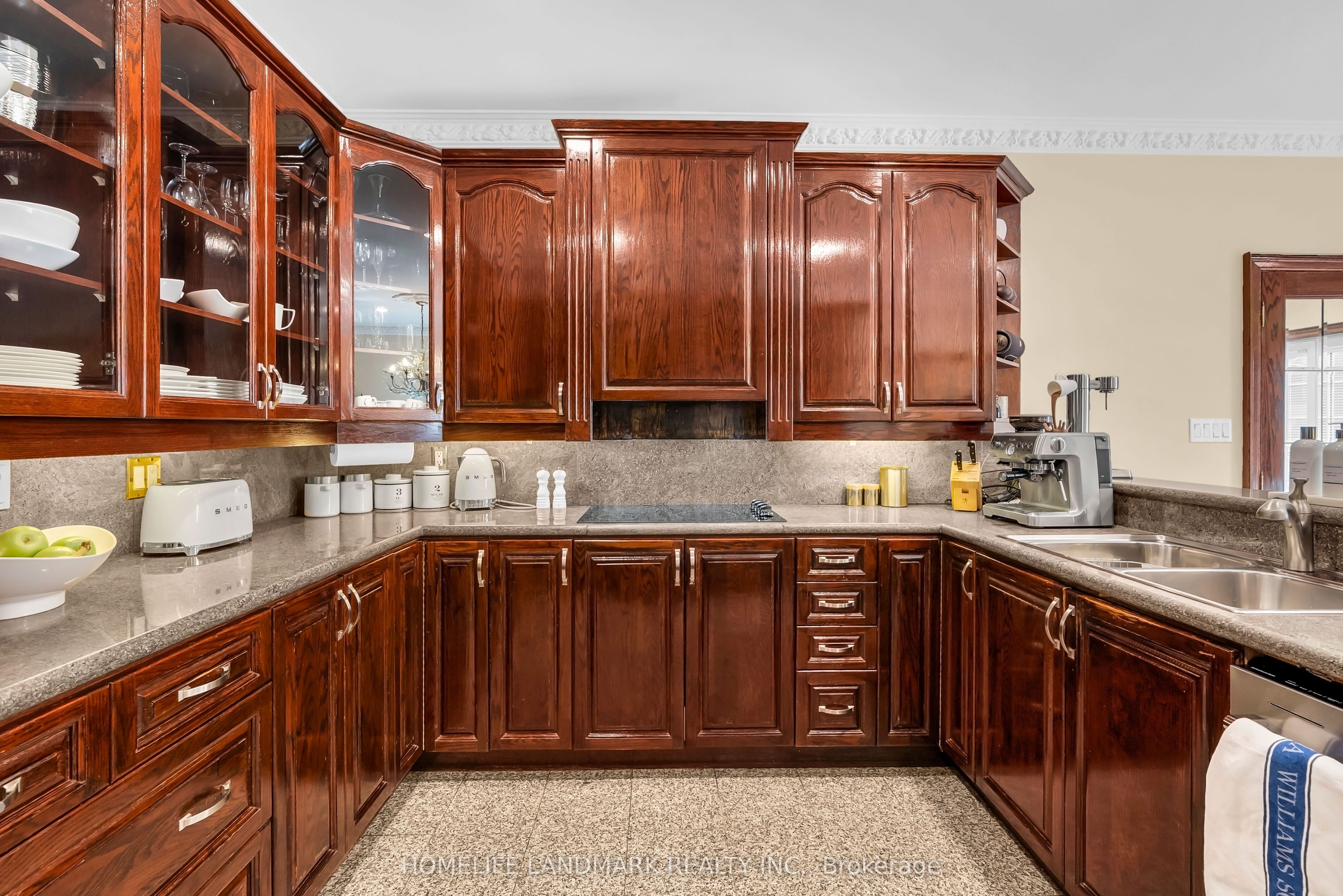 193 Codsell Avenue Property Photo 17