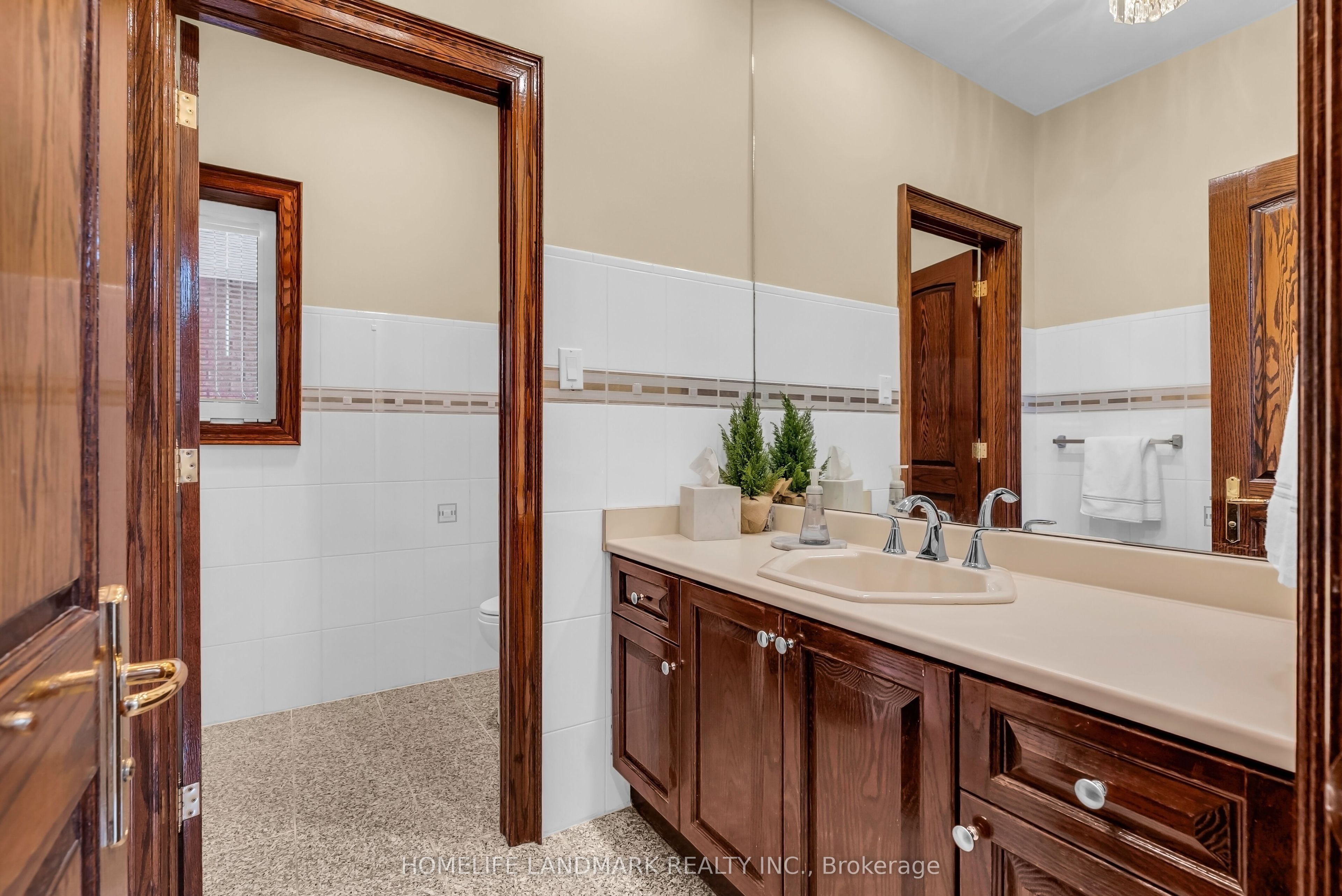 193 Codsell Avenue Property Photo 23