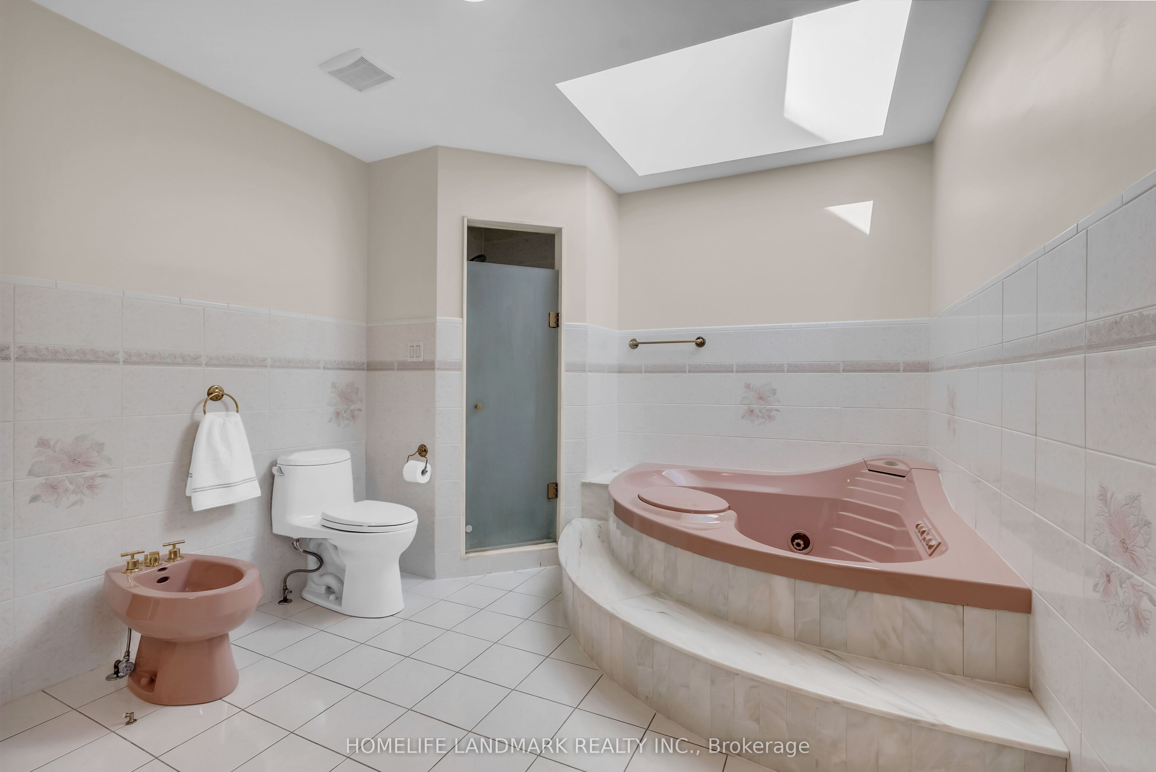 193 Codsell Avenue Property Photo 32