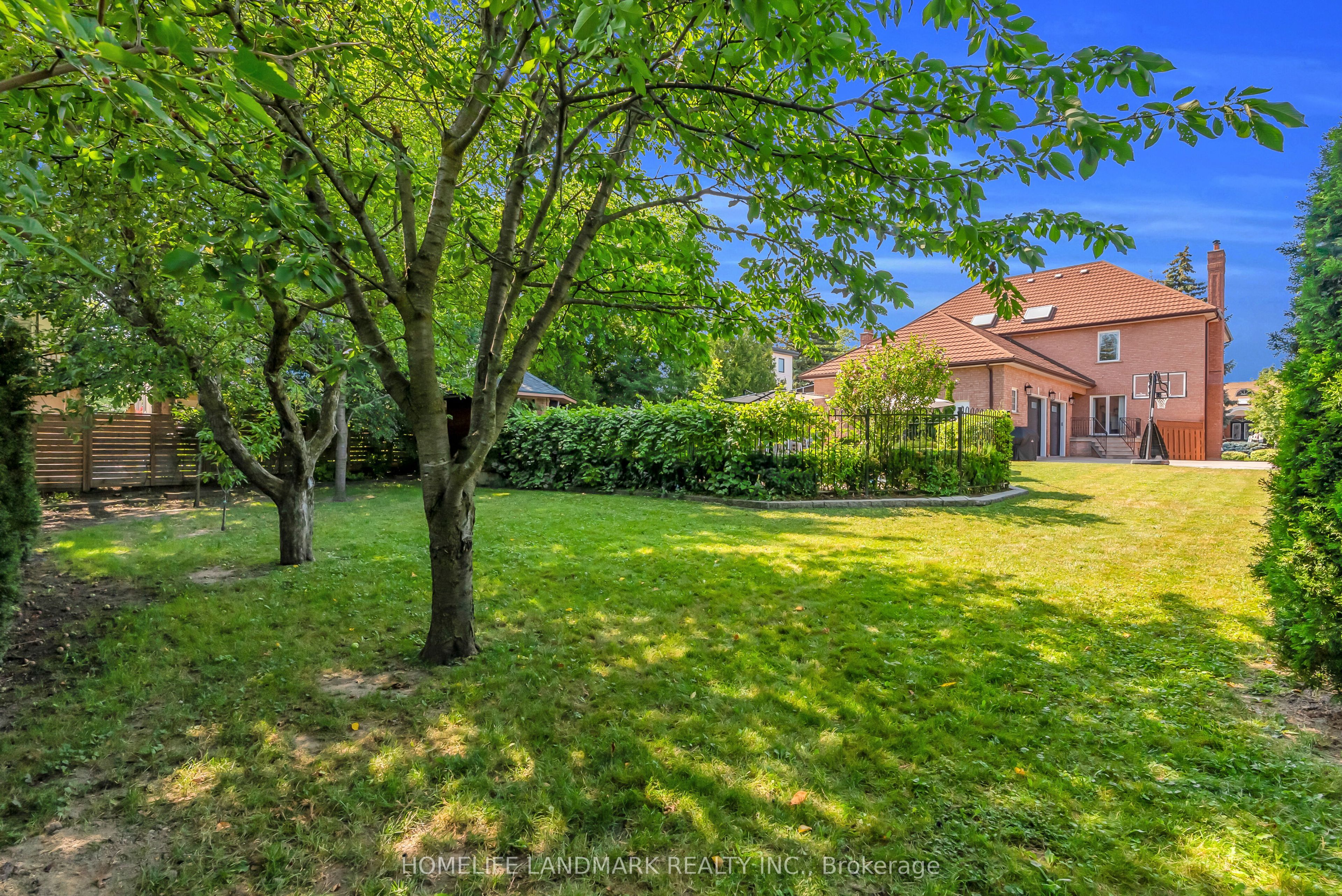 193 Codsell Avenue Property Photo 48