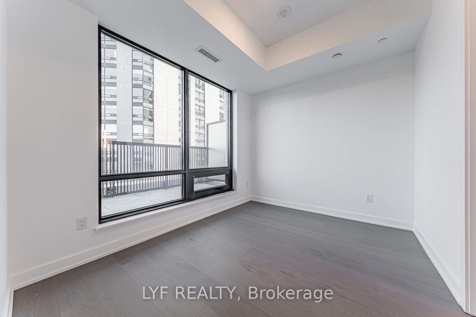 91 Montclair Avenue 826 Property Photo 10