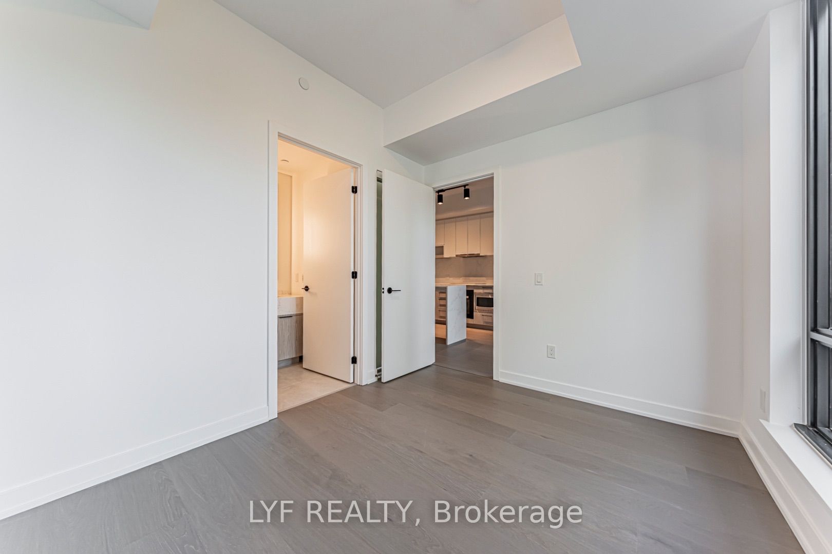 91 Montclair Avenue 826 Property Photo 13