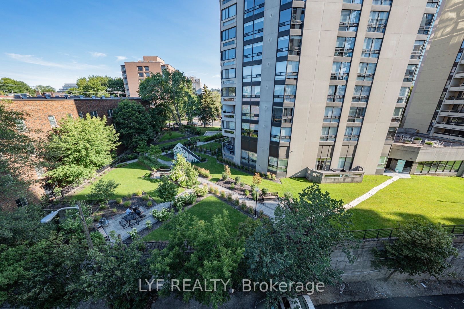 91 Montclair Avenue 826 Property Photo 23