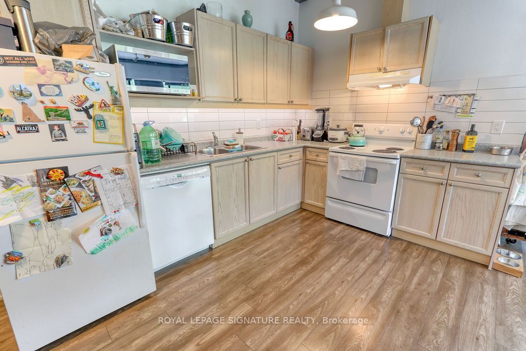 44 Stafford Street Unit B Property Photo 4