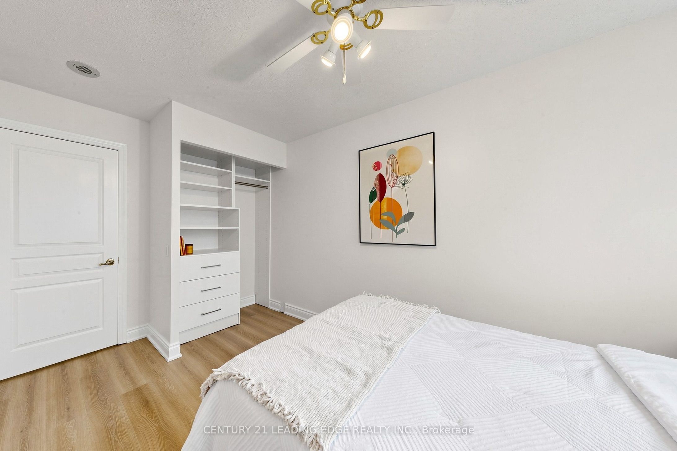 15 Northtown Way 328 Property Photo 12