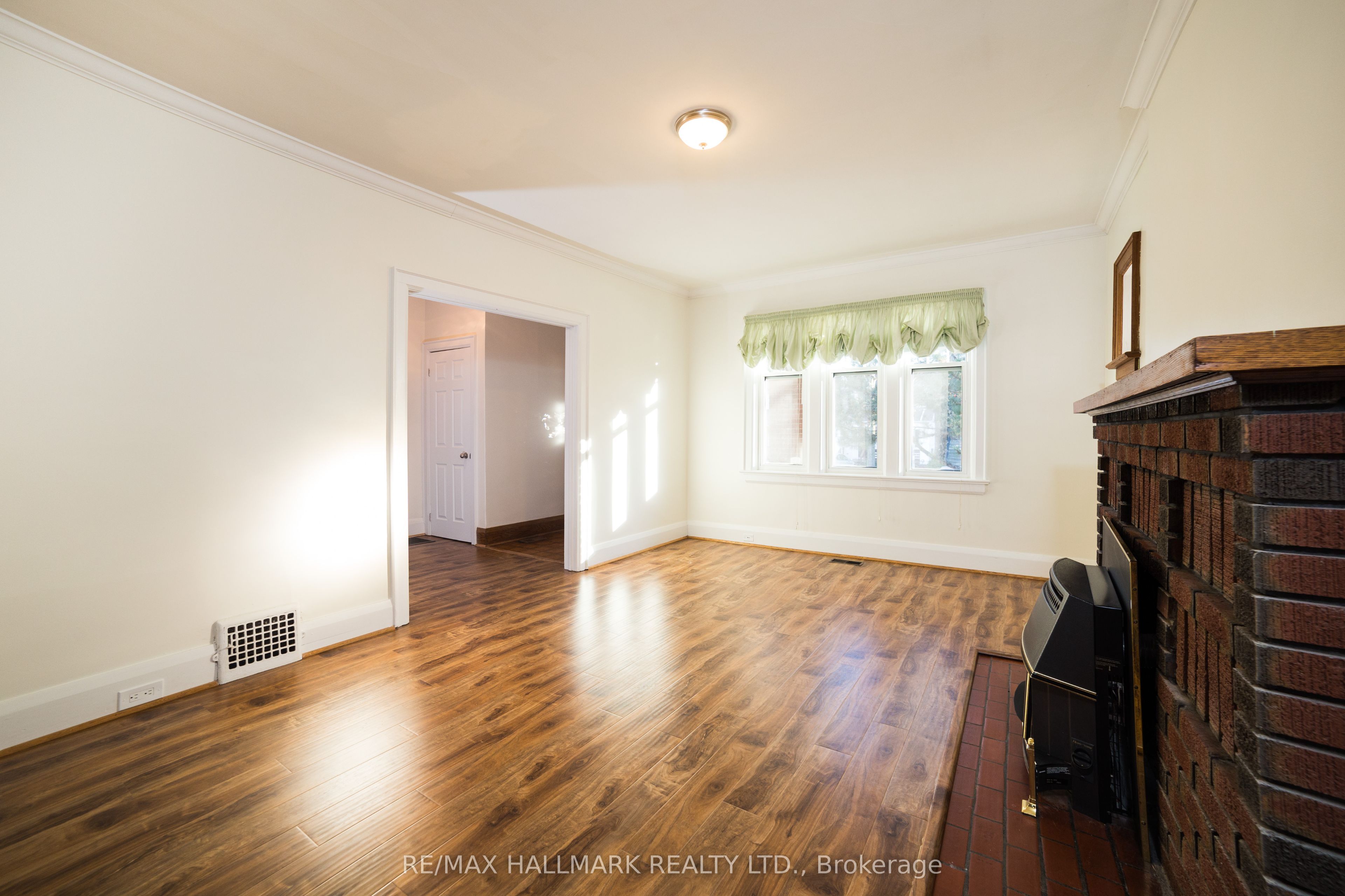 40 Snowdon Avenue Property Photo 7
