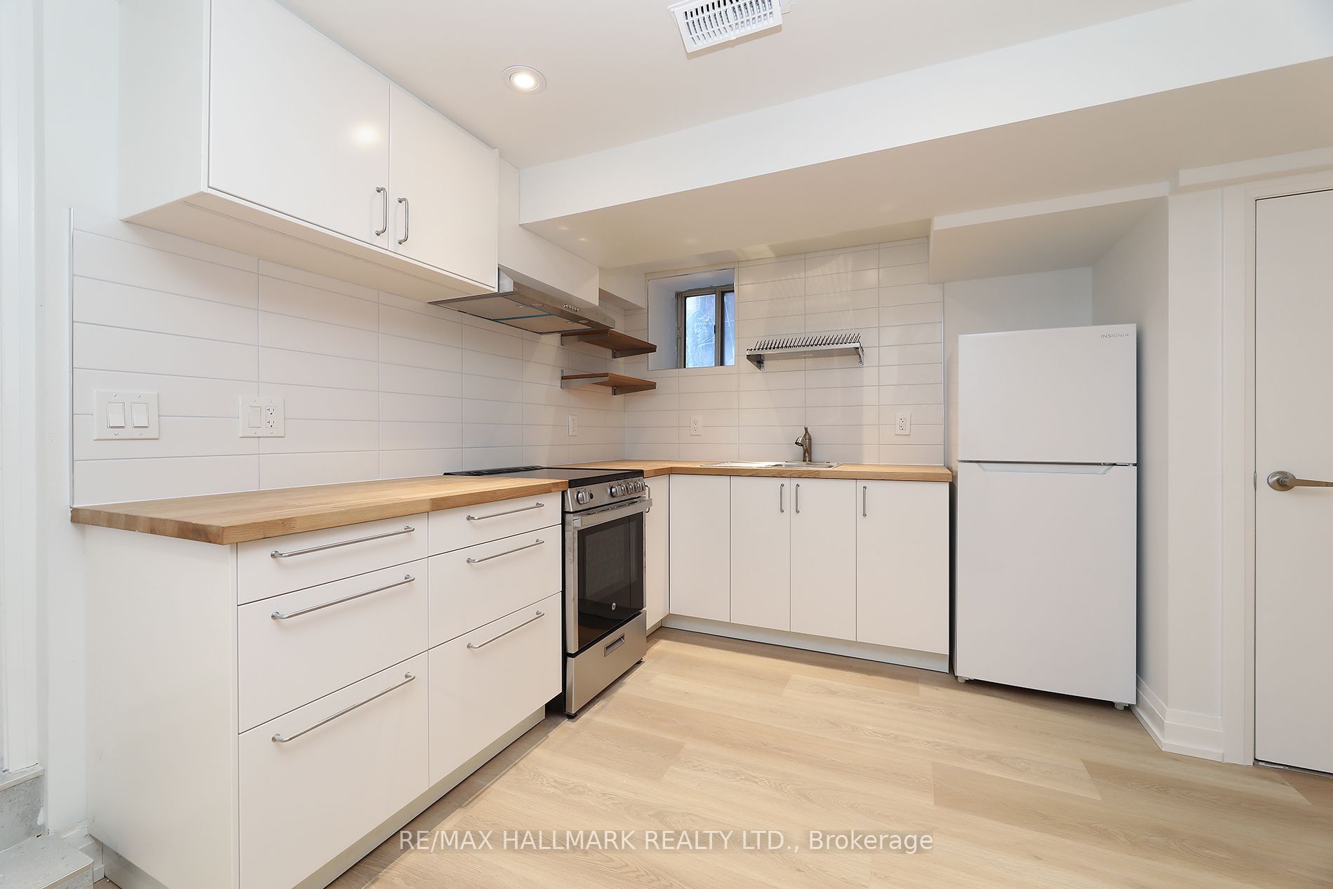 38 Halton Street Property Photo 4
