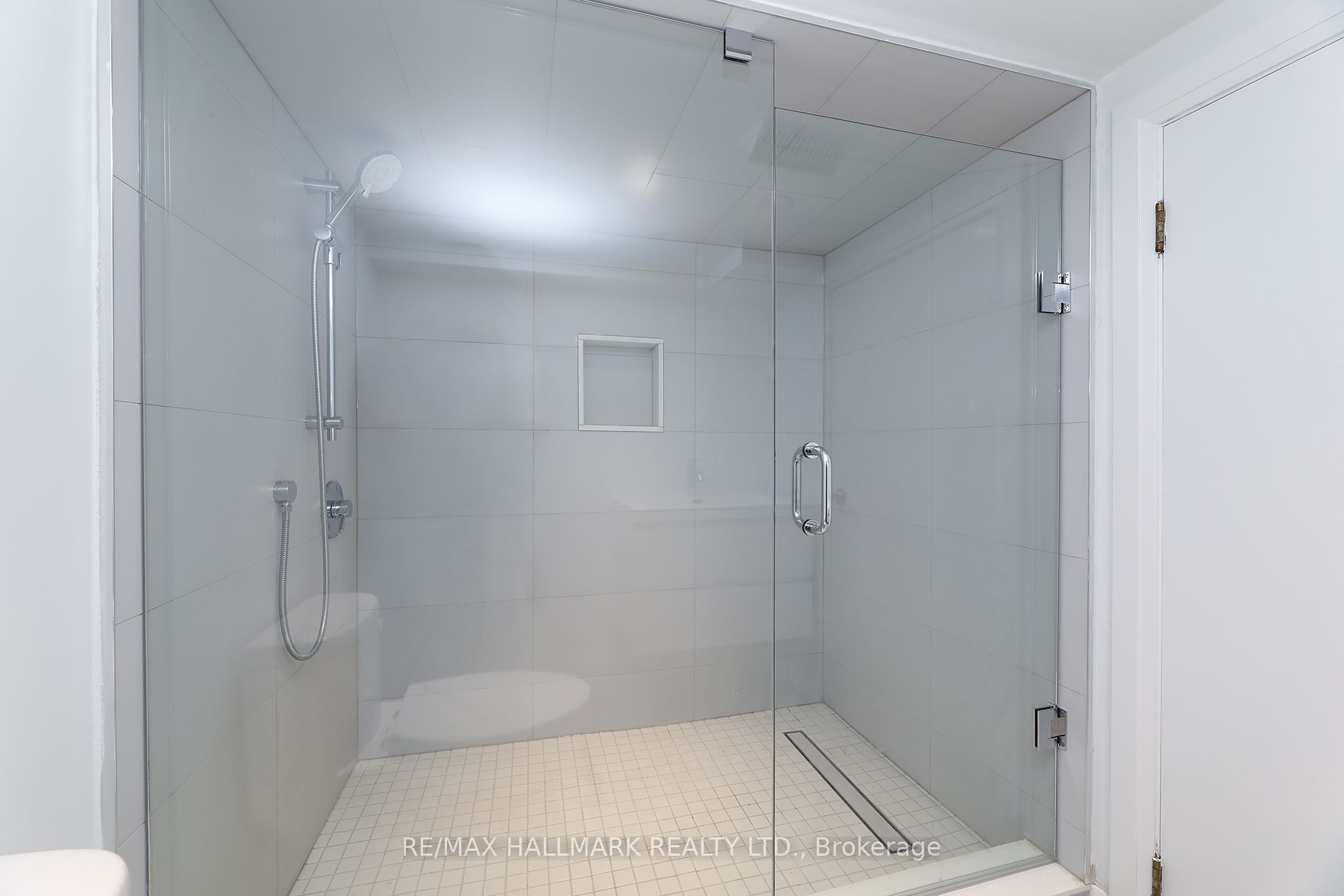 38 Halton Street Property Photo 15