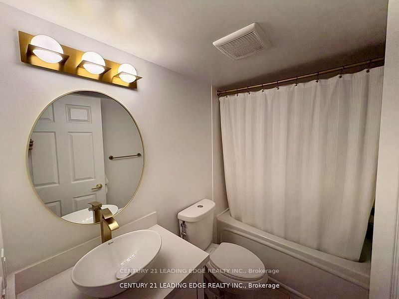 18 Kenaston Gardens 712 Property Photo 9