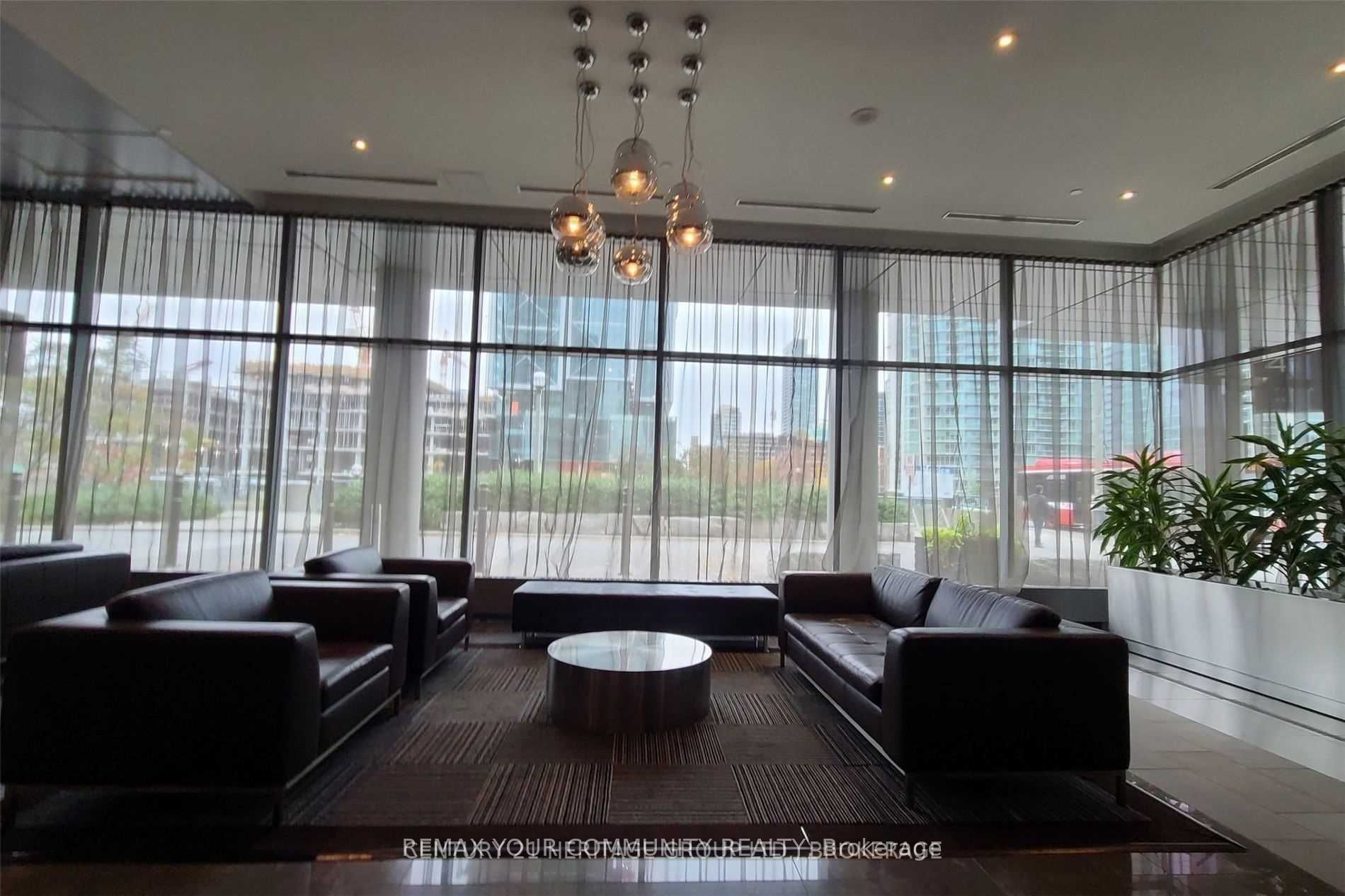 4k Spadina Avenue 919 Property Photo 6