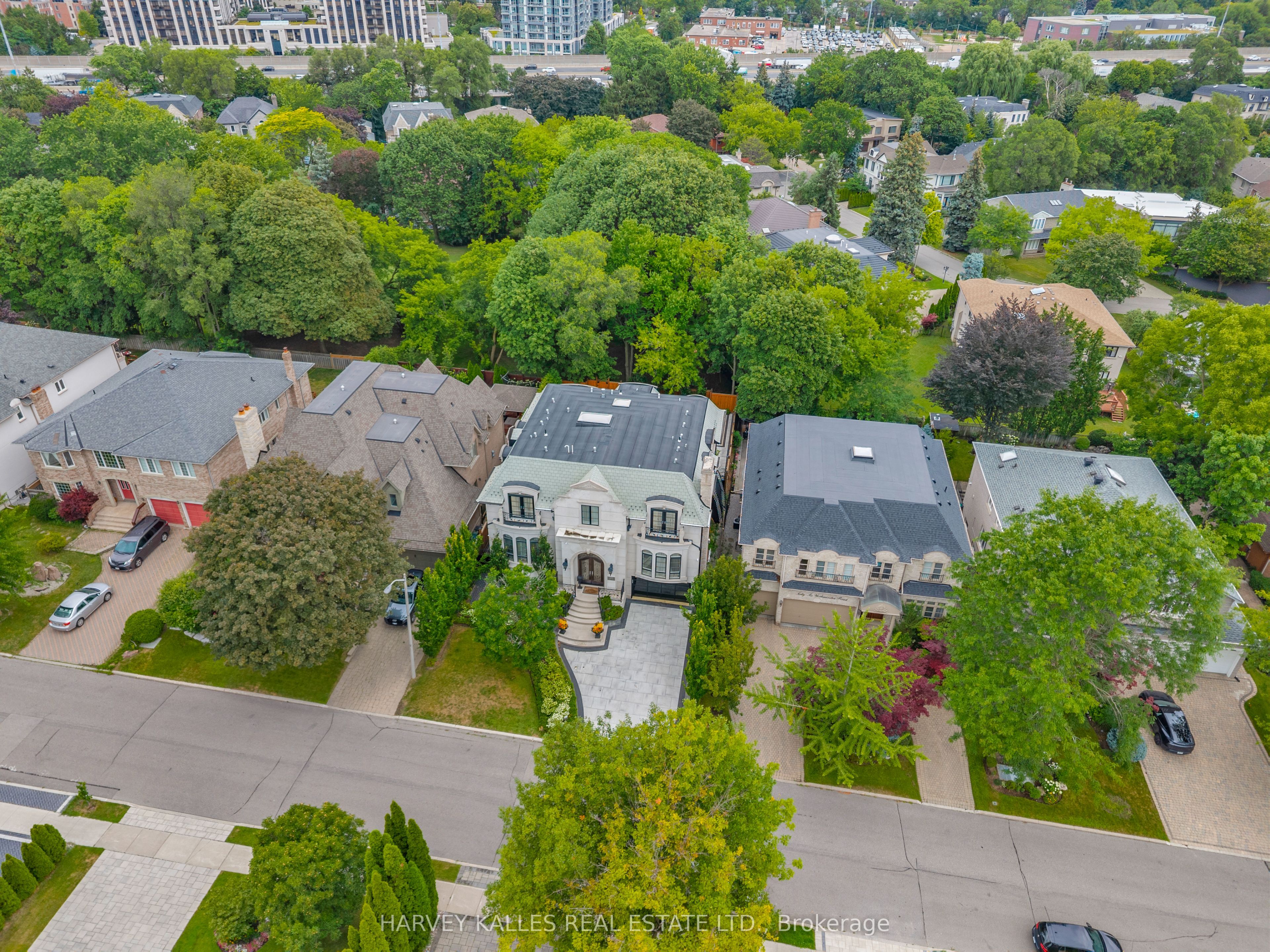 64 Yorkminster Road Property Photo 3